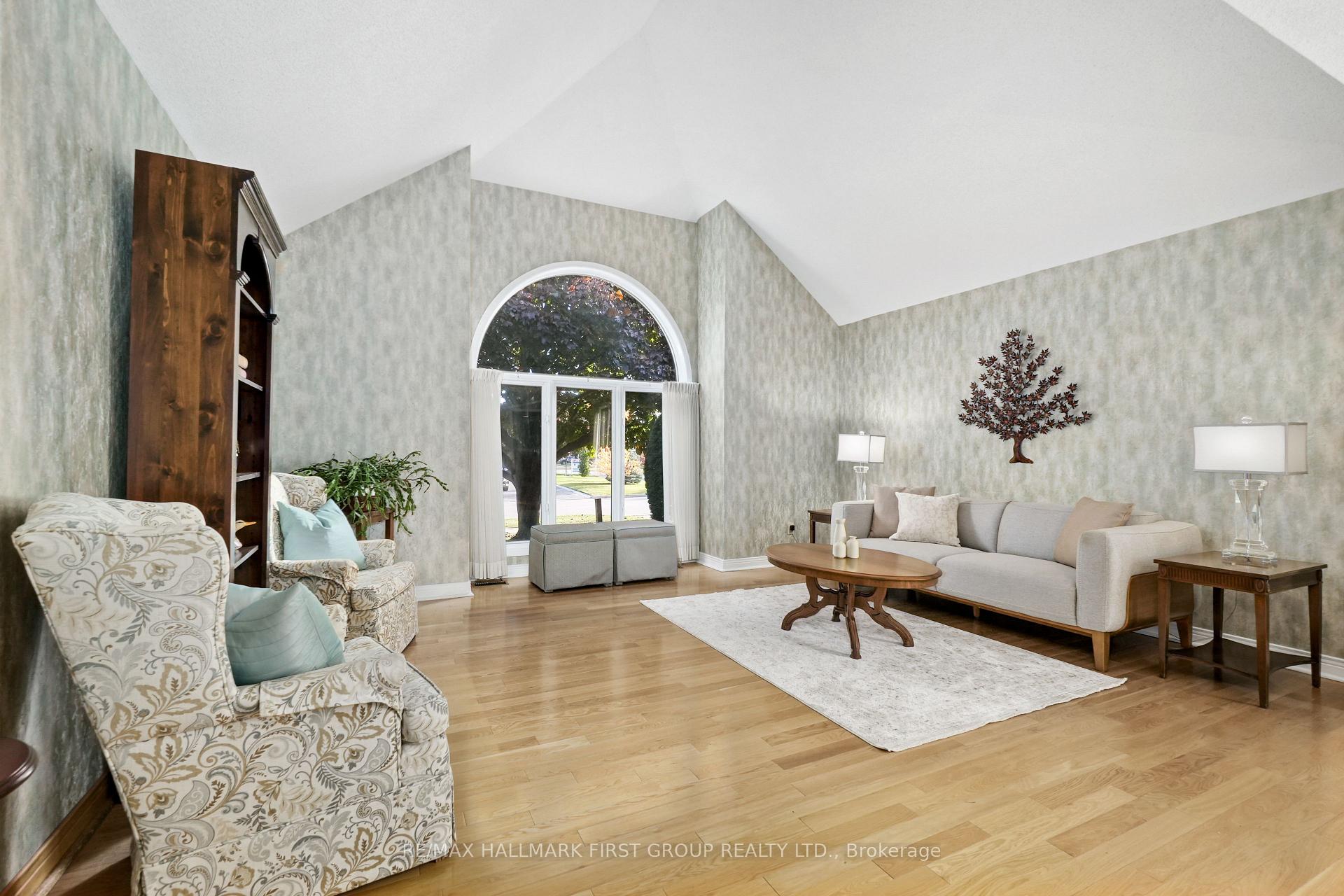Photo 5 of 1097 Frei Street, Cobourg — HOMEH