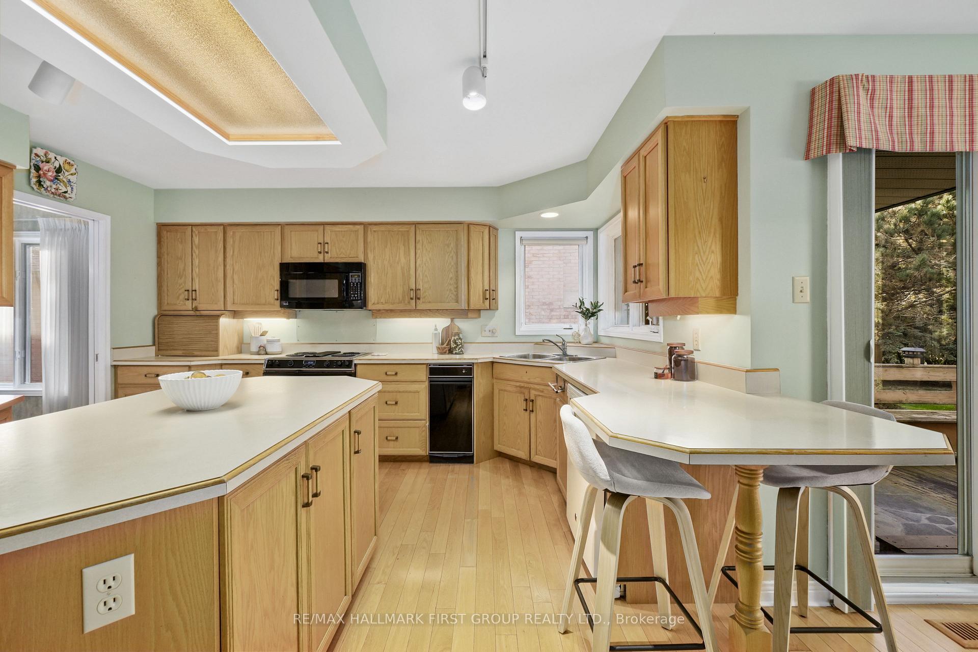 Photo 10 of 1097 Frei Street, Cobourg — HOMEH