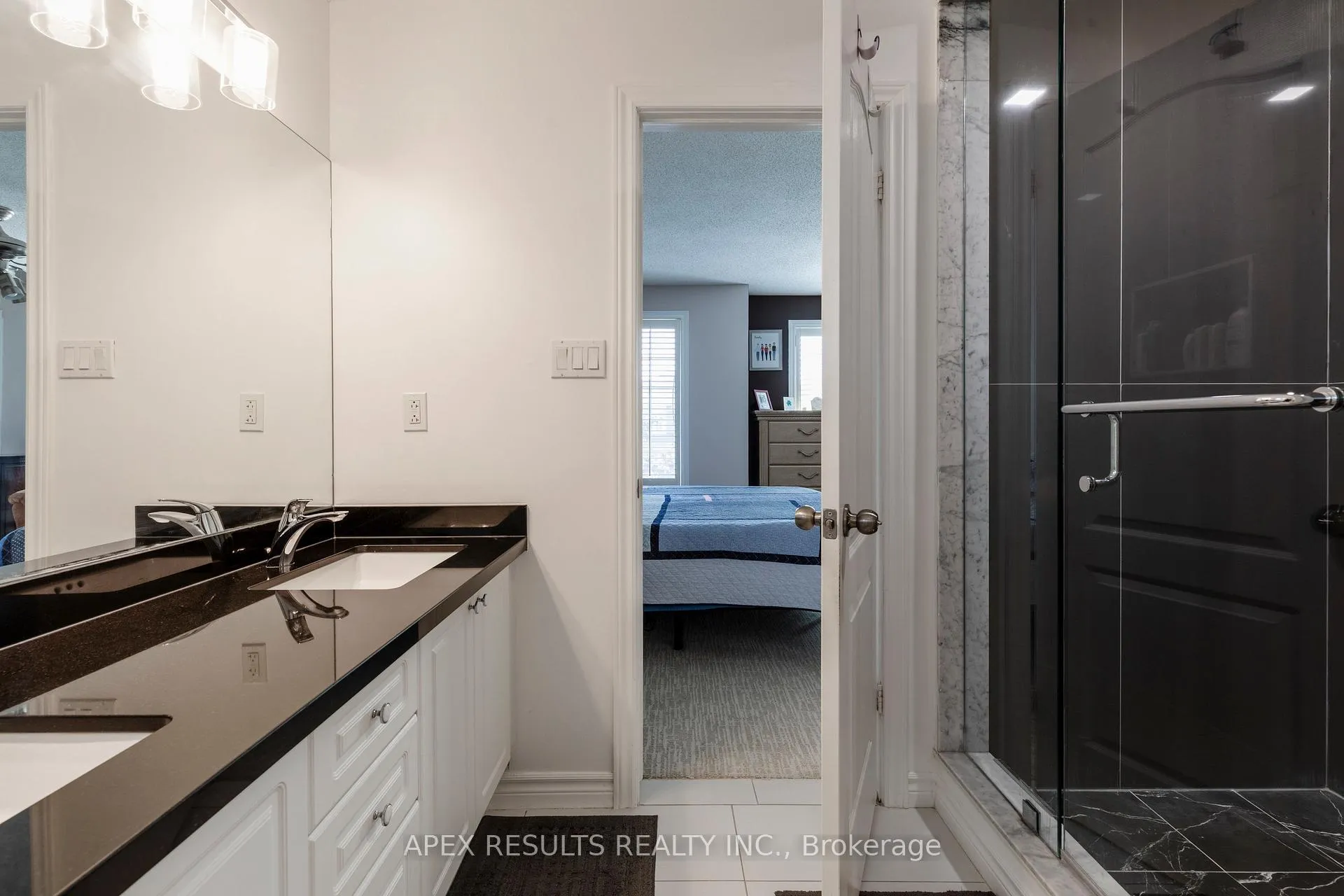 Photo 40 of 98 Stonehenge Drive, Hamilton, Ancaster — HOMEH