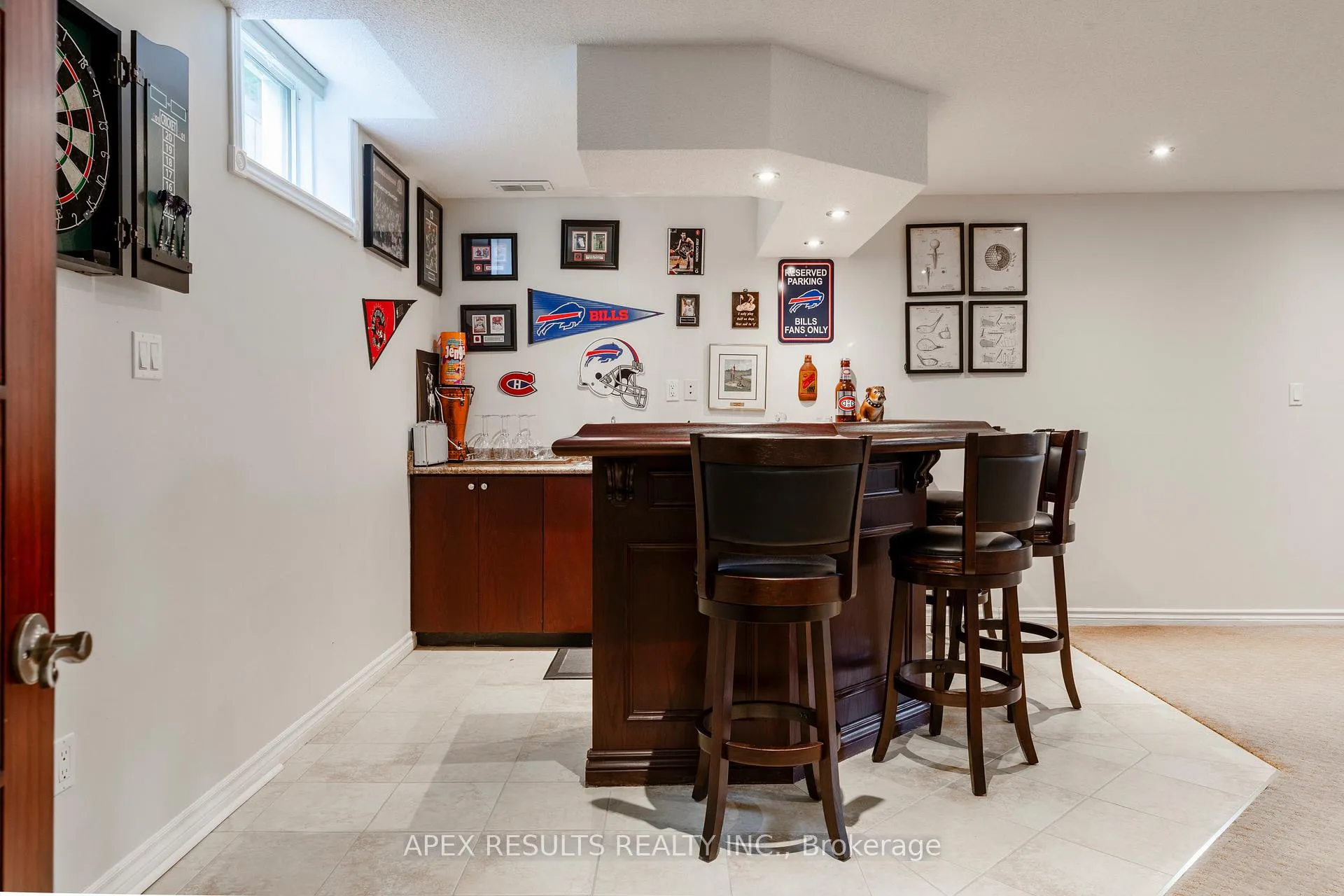 Photo 45 of 98 Stonehenge Drive, Hamilton, Ancaster — HOMEH