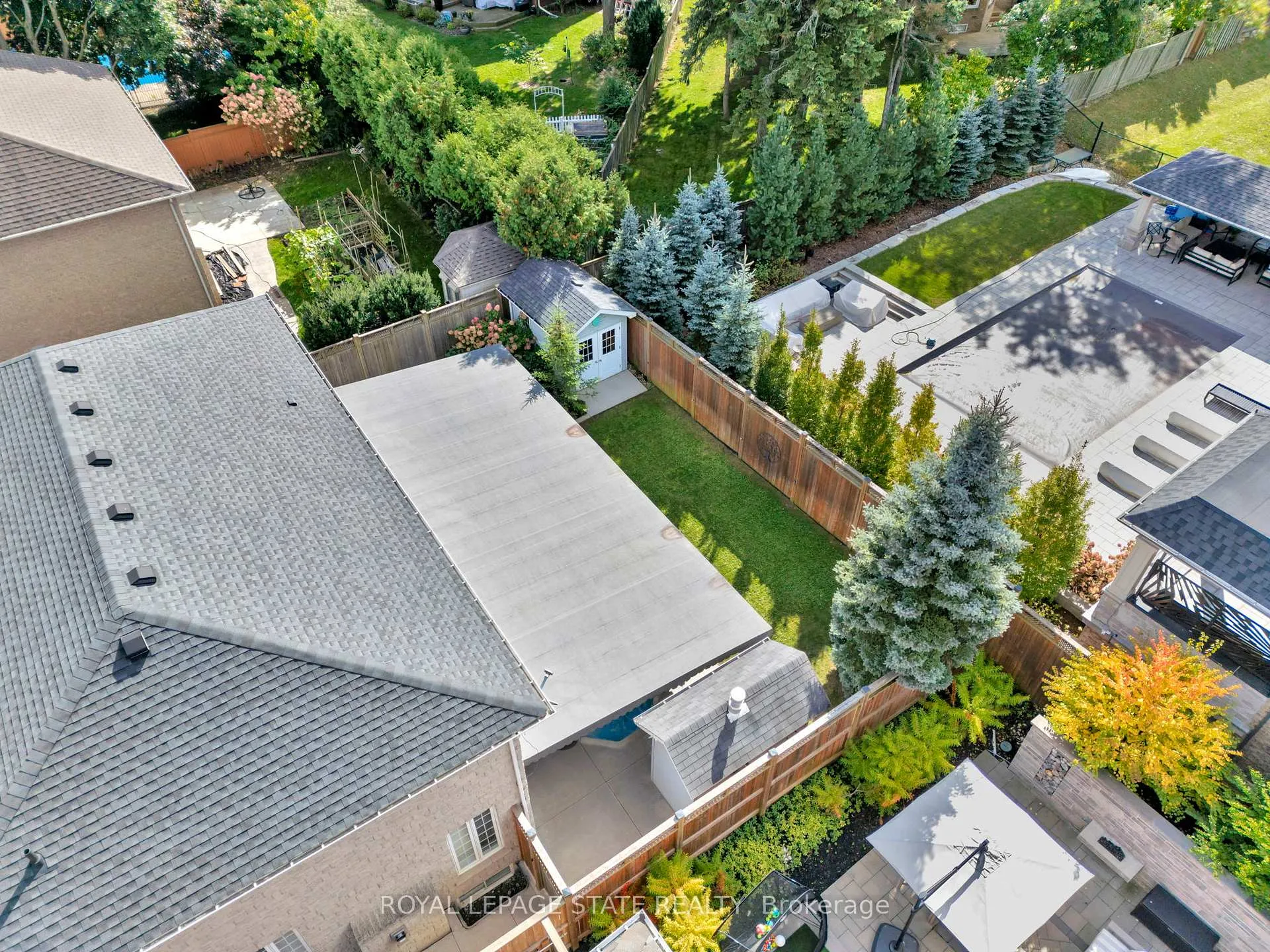 Photo 27 of 636 Greenravine Drive, Hamilton, Ancaster — HOMEH