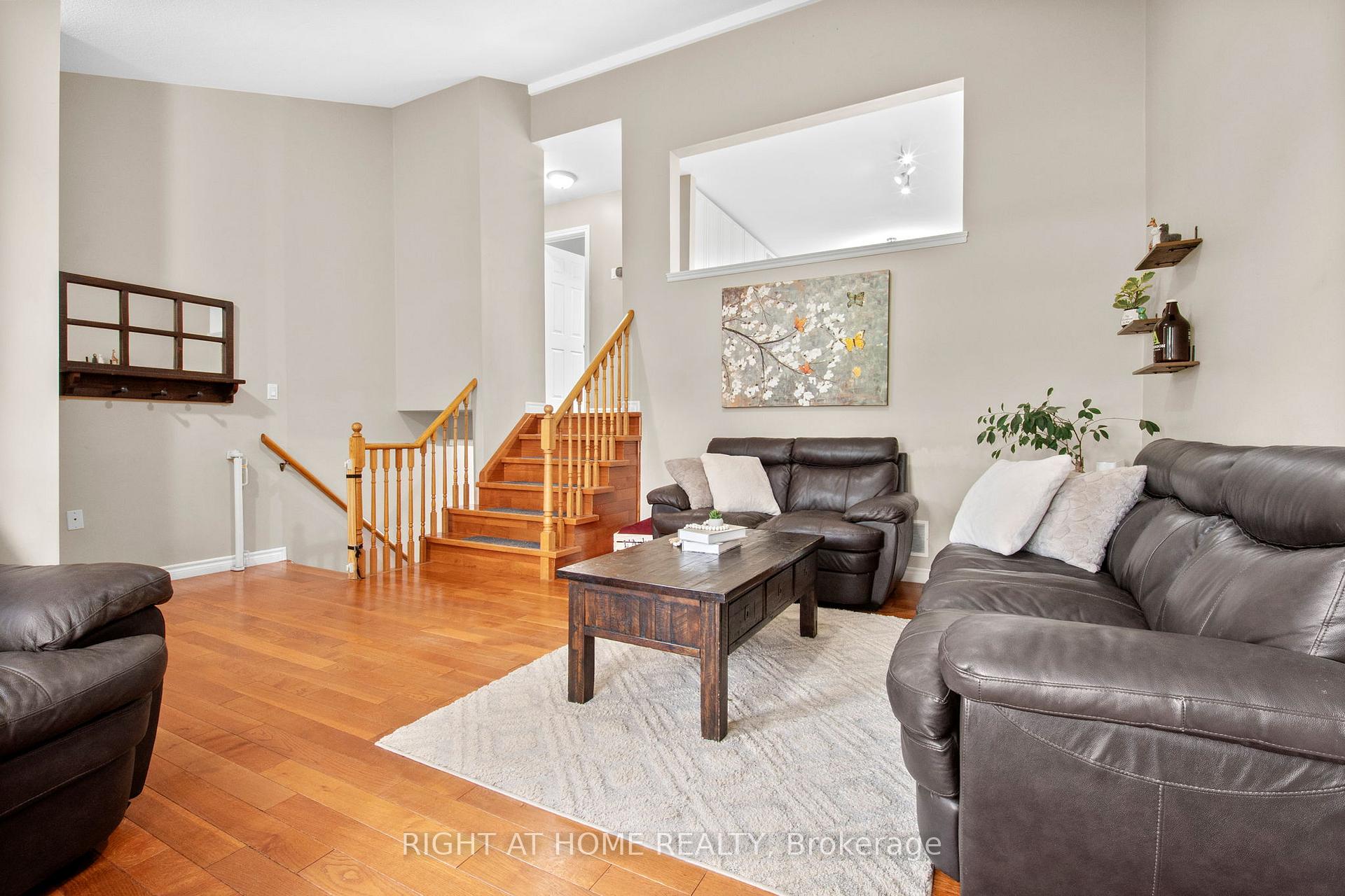 Photo 6 of 18 Edgewood Crescent, Clearview, New Lowell — HOMEH