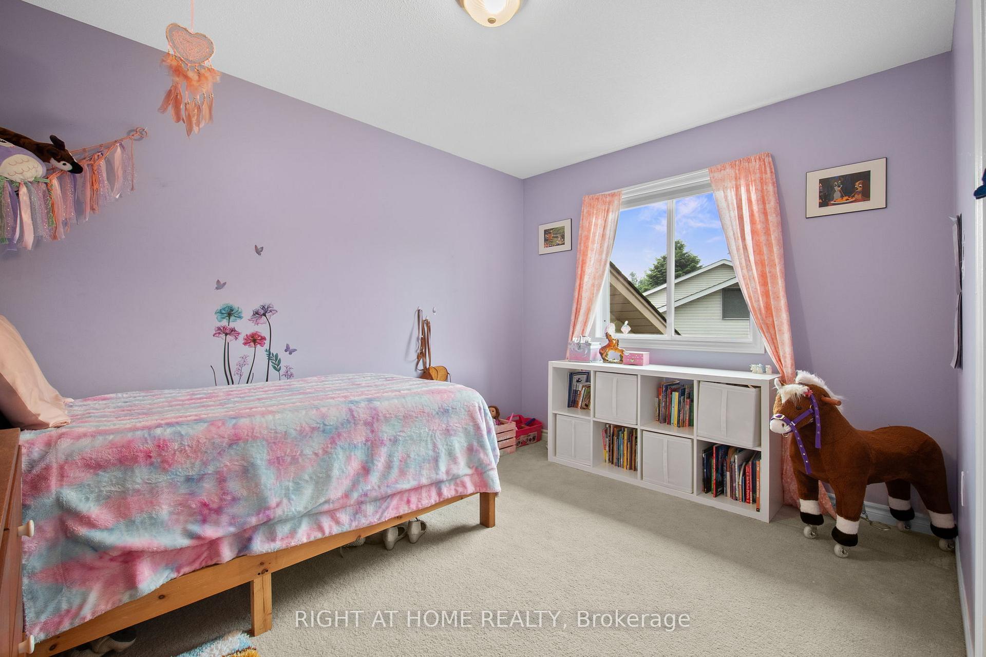 Photo 15 of 18 Edgewood Crescent, Clearview, New Lowell — HOMEH