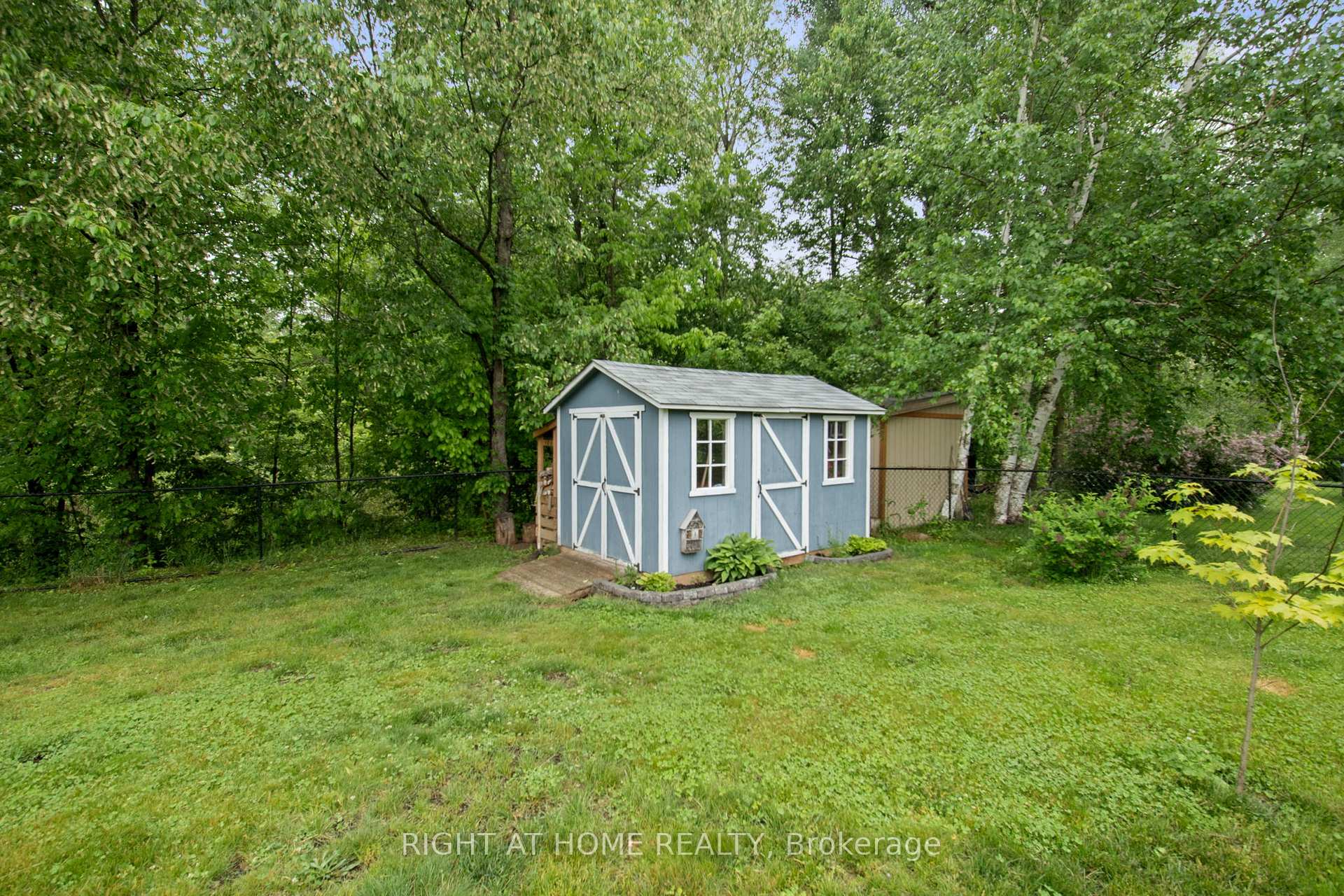 Photo 24 of 18 Edgewood Crescent, Clearview, New Lowell — HOMEH