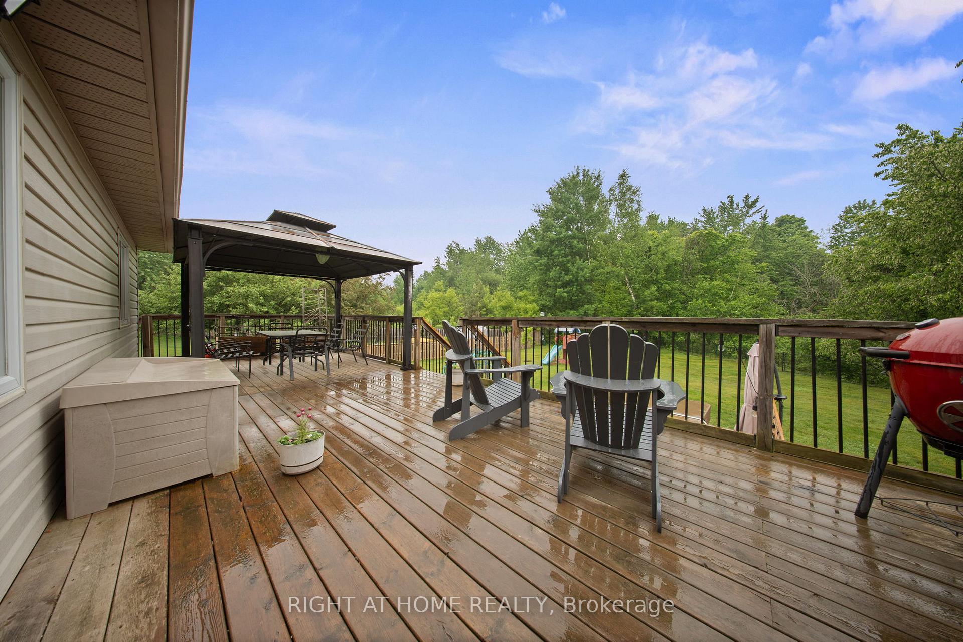 Photo 27 of 18 Edgewood Crescent, Clearview, New Lowell — HOMEH