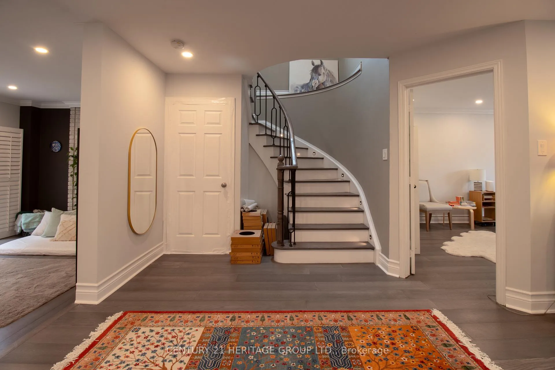 Photo 8 of 27 Charing Crescent, Aurora, Aurora Highlands — HOMEH