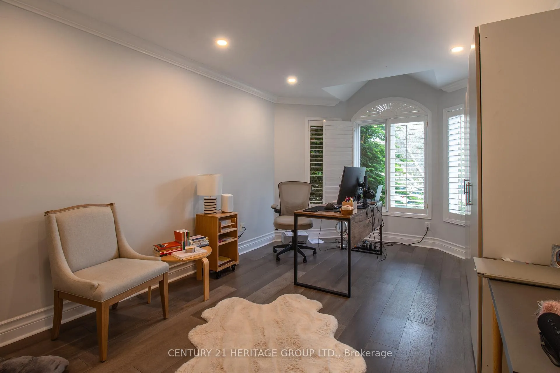 Photo 21 of 27 Charing Crescent, Aurora, Aurora Highlands — HOMEH