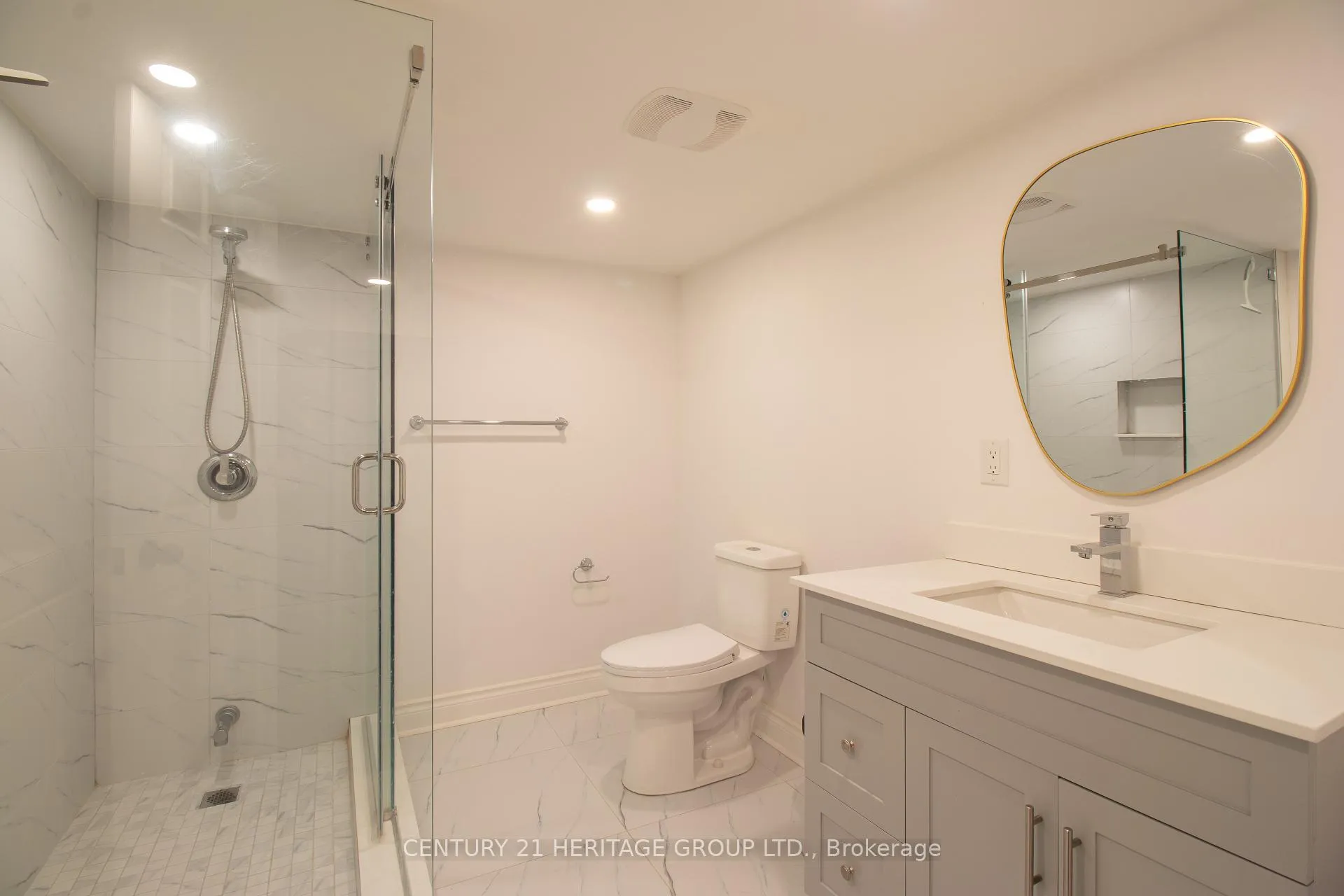 Photo 35 of 27 Charing Crescent, Aurora, Aurora Highlands — HOMEH