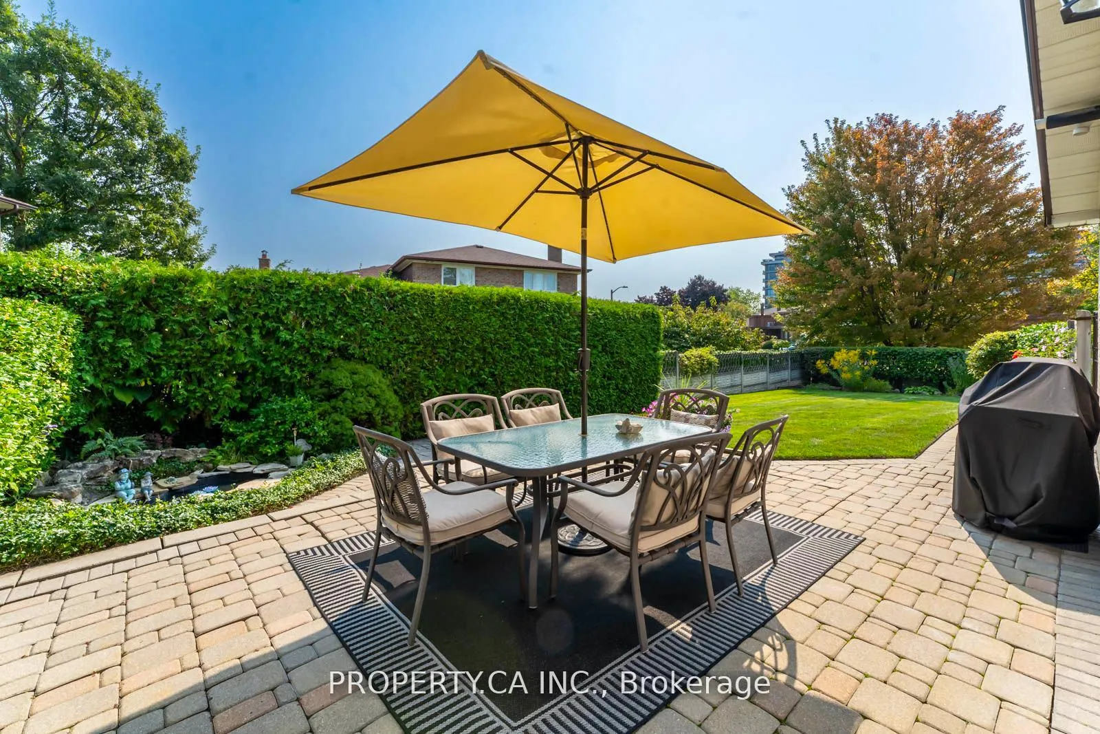 Photo 4 of 76 Wigwoss Drive, Vaughan, West Woodbridge — HOMEH