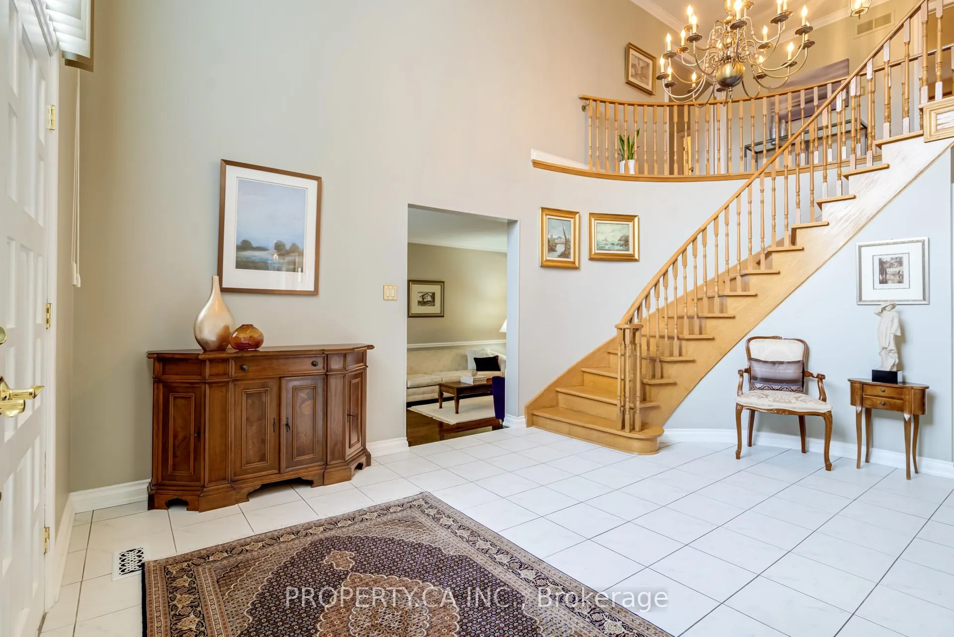 Photo 8 of 76 Wigwoss Drive, Vaughan, West Woodbridge — HOMEH