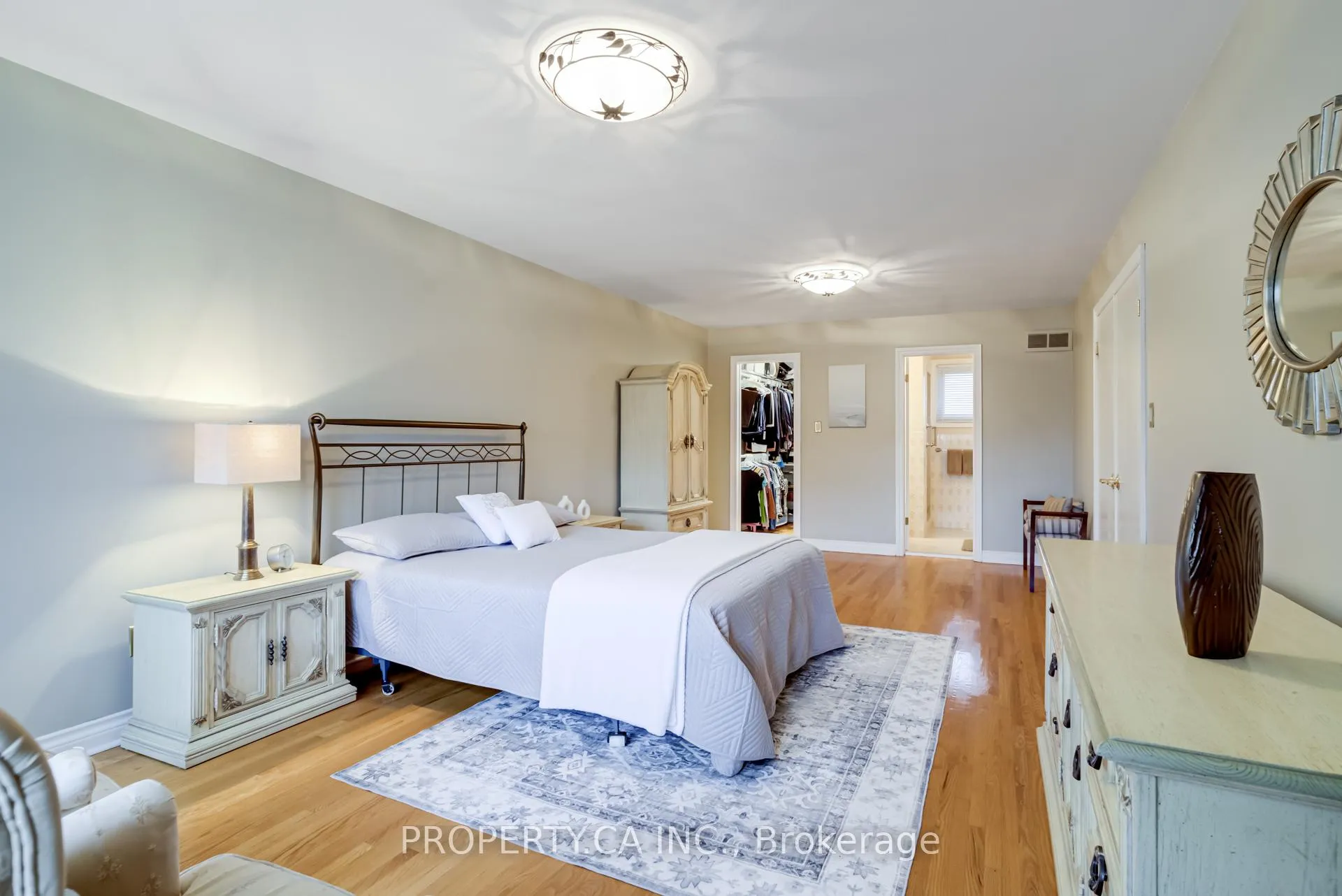 Photo 23 of 76 Wigwoss Drive, Vaughan, West Woodbridge — HOMEH