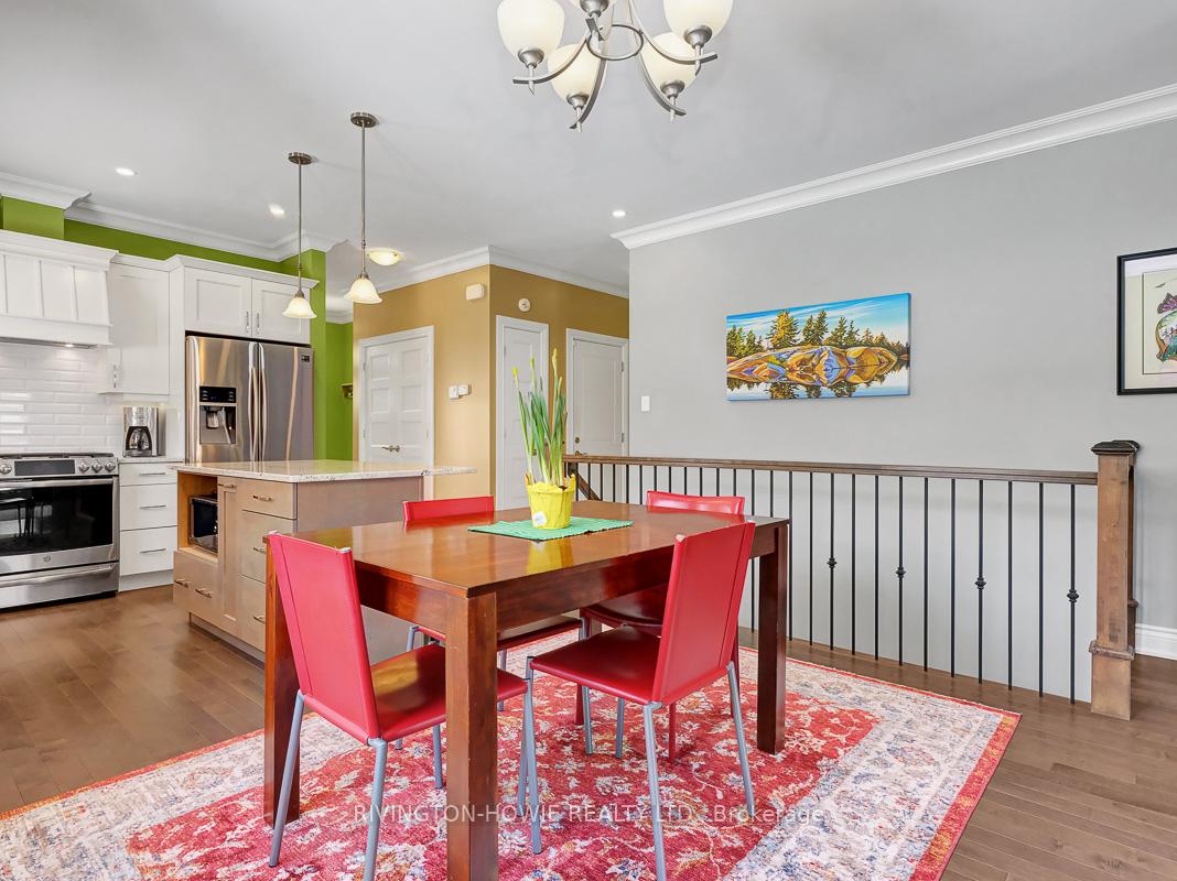 Photo 7 of 725 Meadowridge Circle, Ottawa, Carp — HOMEH