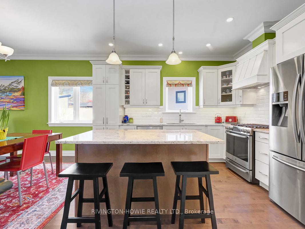 Photo 8 of 725 Meadowridge Circle, Ottawa, Carp — HOMEH