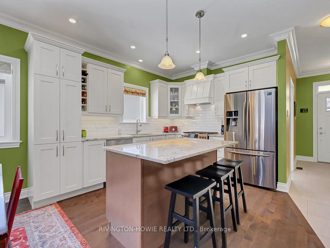 Photo 9 of 725 Meadowridge Circle, Ottawa, Carp — HOMEH