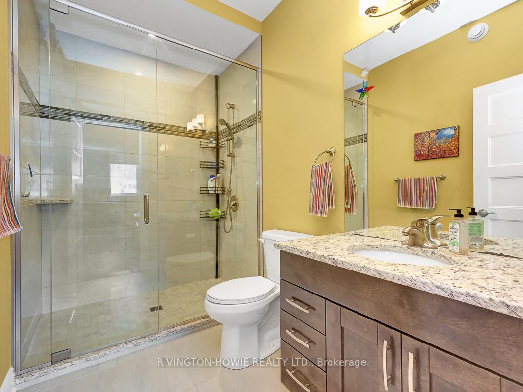 Photo 12 of 725 Meadowridge Circle, Ottawa, Carp — HOMEH