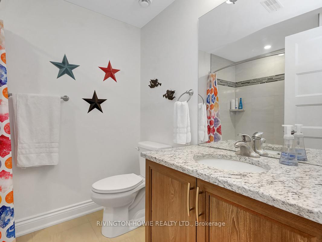 Photo 15 of 725 Meadowridge Circle, Ottawa, Carp — HOMEH