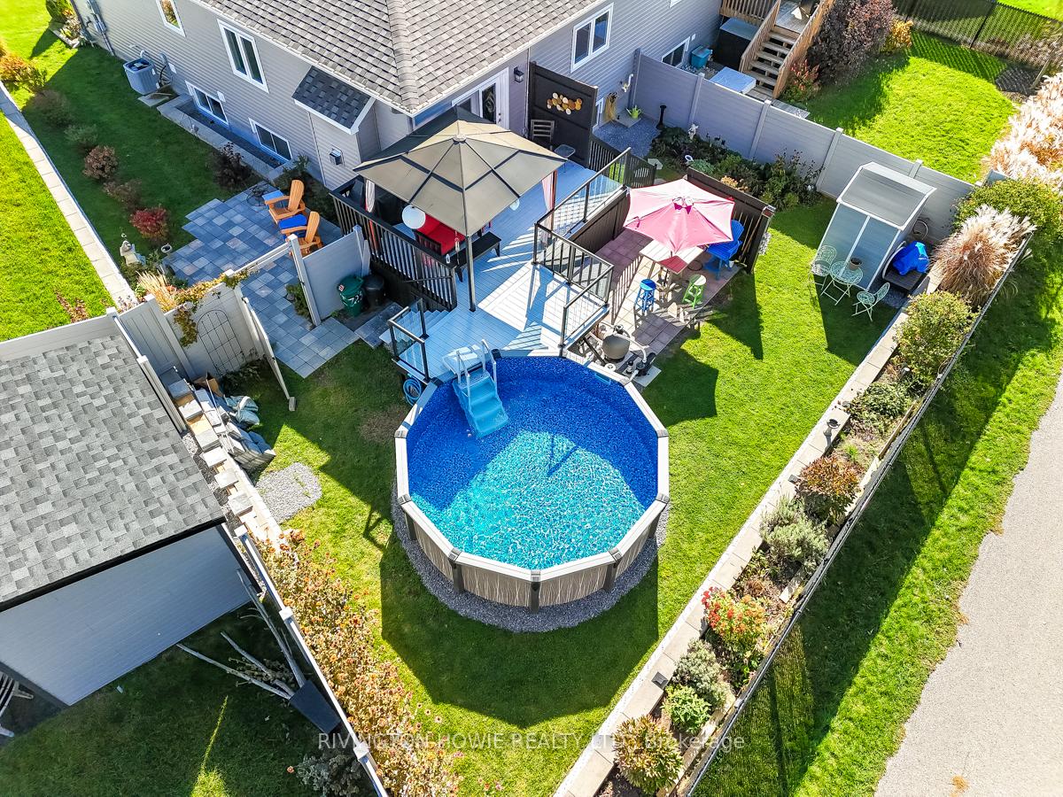 Photo 25 of 725 Meadowridge Circle, Ottawa, Carp — HOMEH