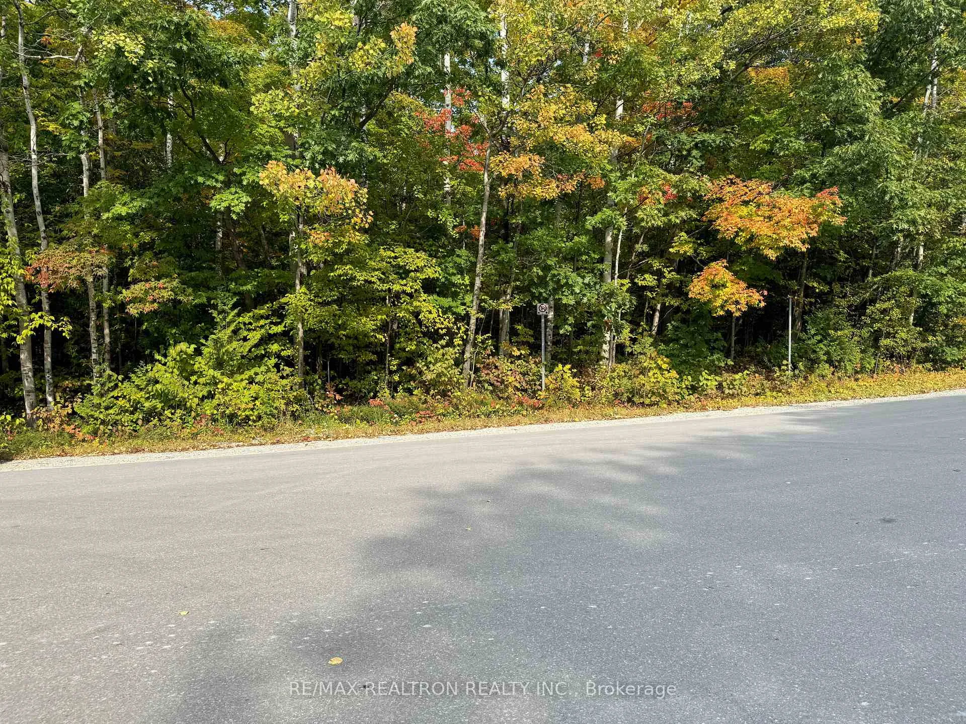 Photo 2 of 15 Tiny Beaches Road N, Tiny, Rural Tiny — HOMEH