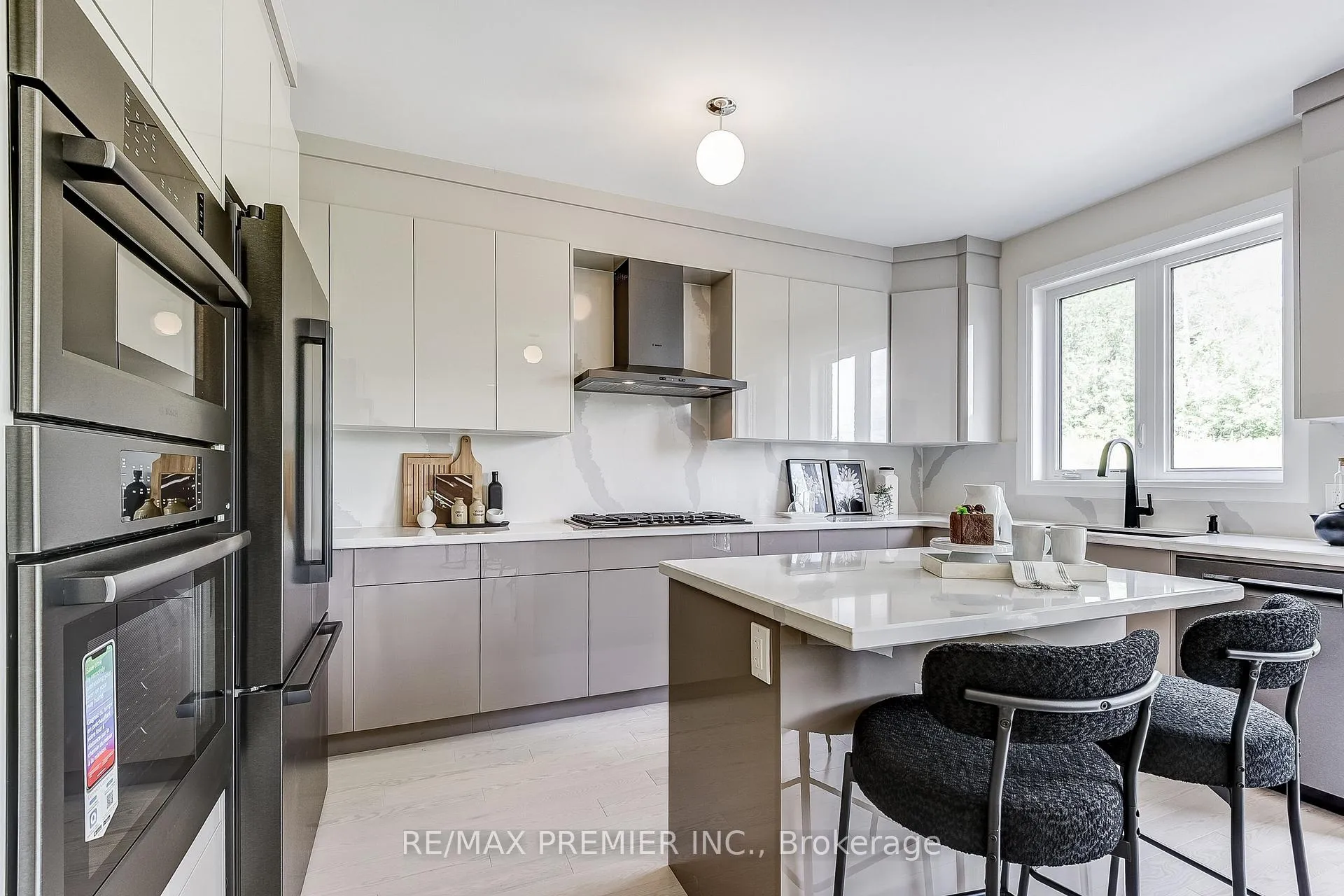 Photo 15 of 1248 Talisman Manor, Pickering, Rural Pickering — HOMEH