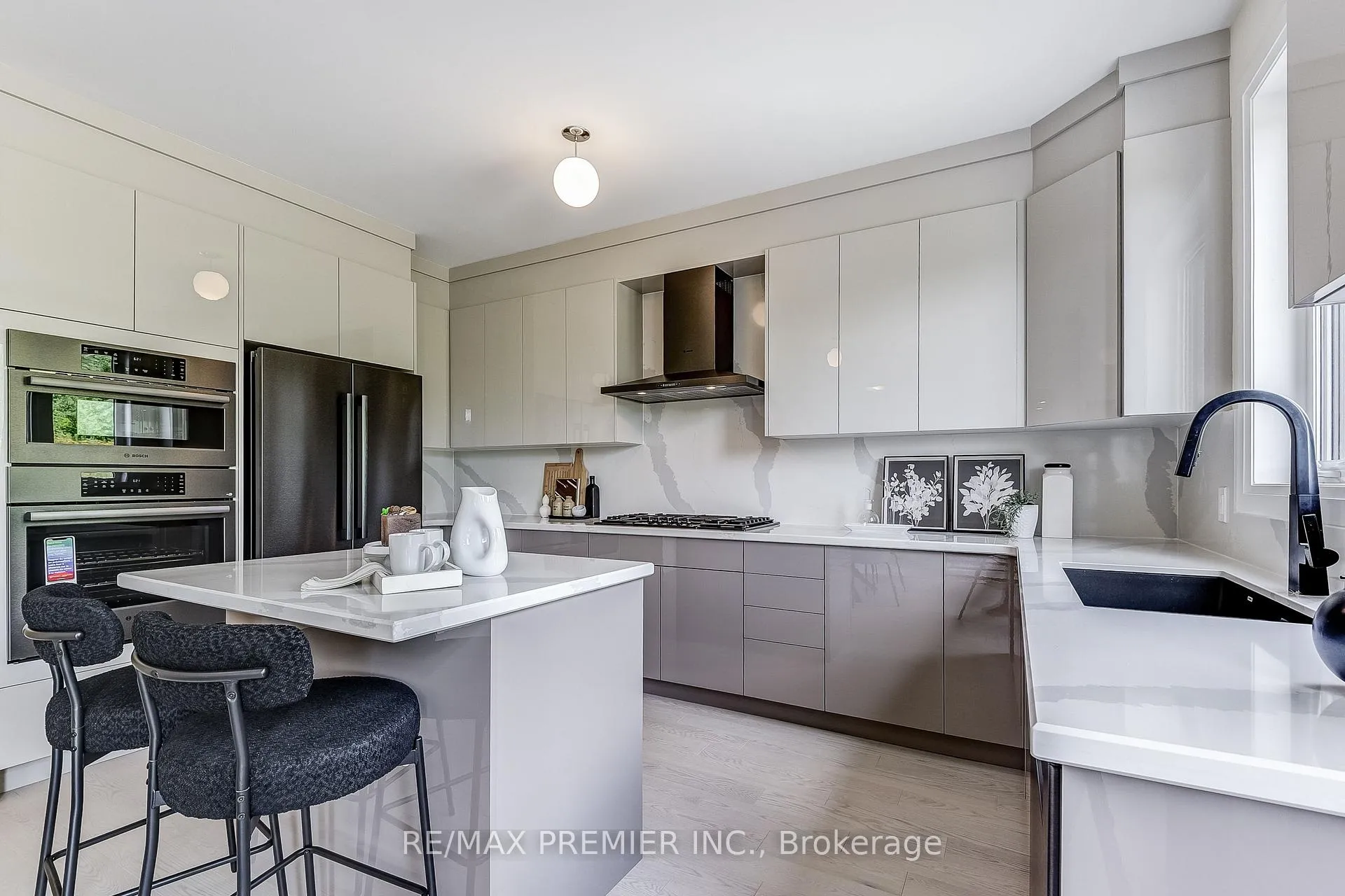 Photo 16 of 1248 Talisman Manor, Pickering, Rural Pickering — HOMEH
