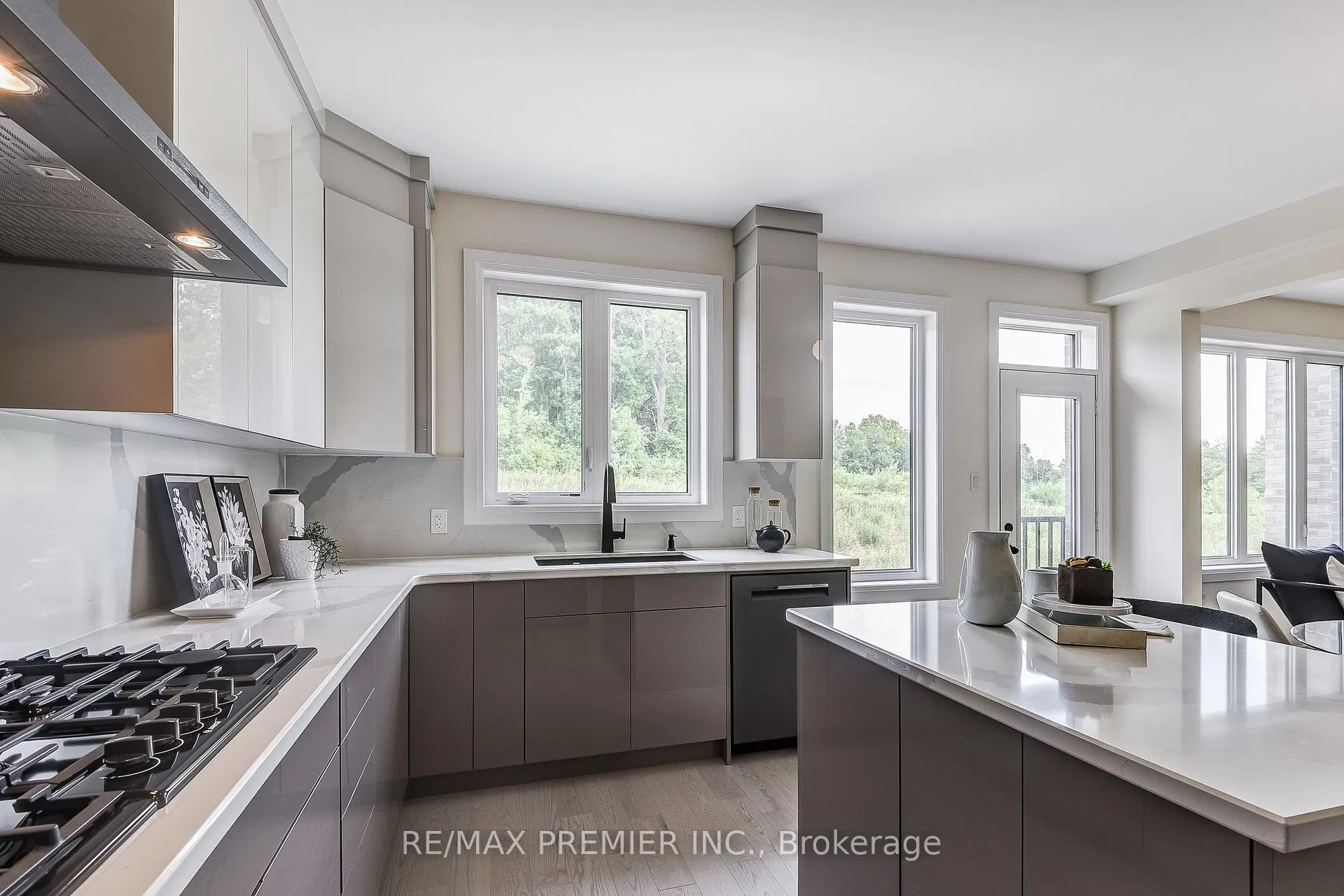 Photo 18 of 1248 Talisman Manor, Pickering, Rural Pickering — HOMEH
