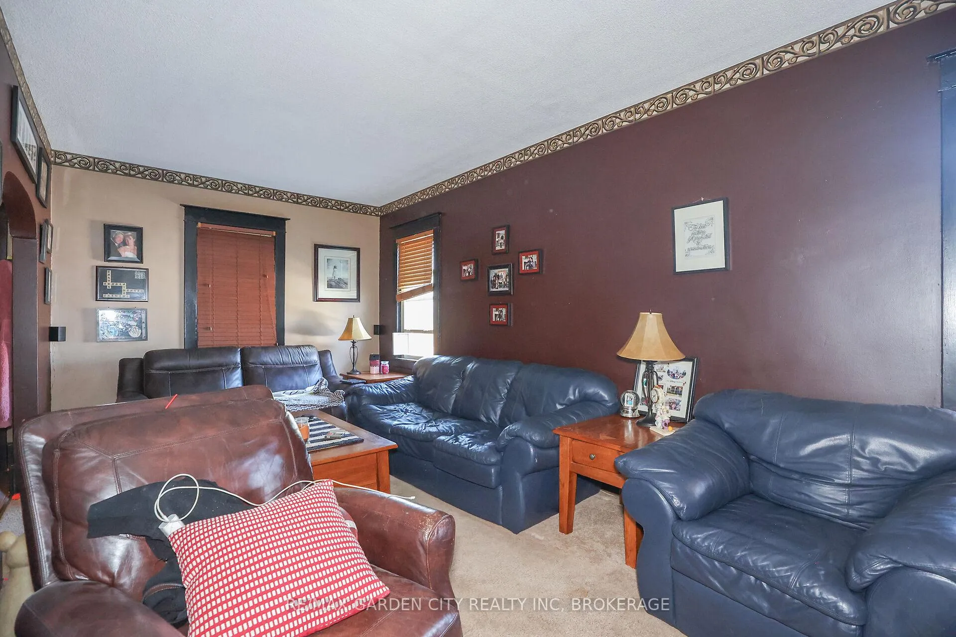 Photo 12 of 244 Niagara Street, St. Catharines, Facer — HOMEH