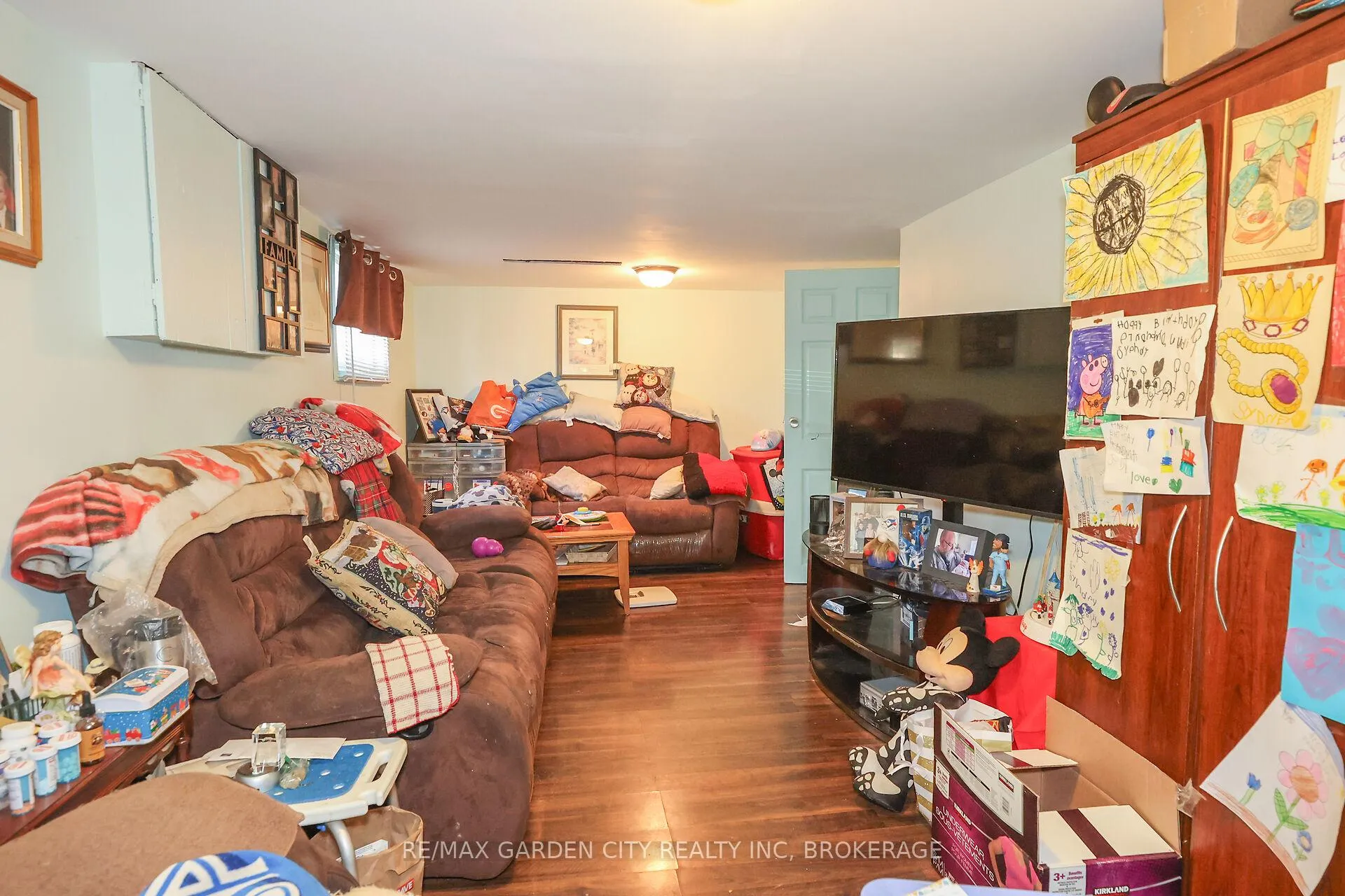Photo 25 of 244 Niagara Street, St. Catharines, Facer — HOMEH