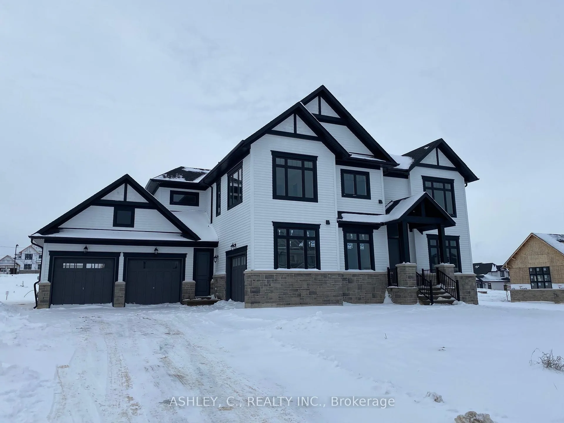 Photo 1 of 50 Holly Lane, Caledon, Alton — HOMEH