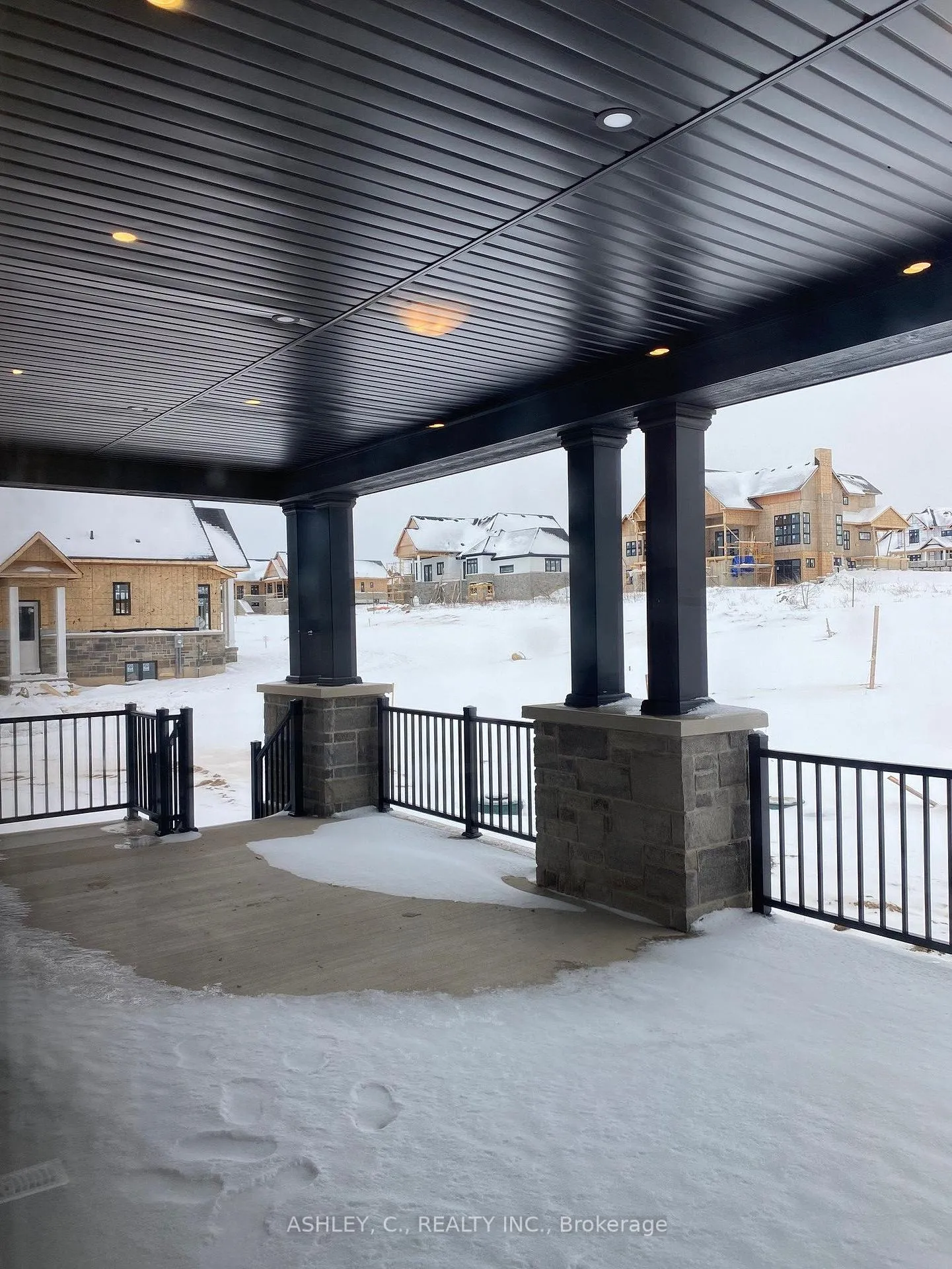 Photo 29 of 50 Holly Lane, Caledon, Alton — HOMEH