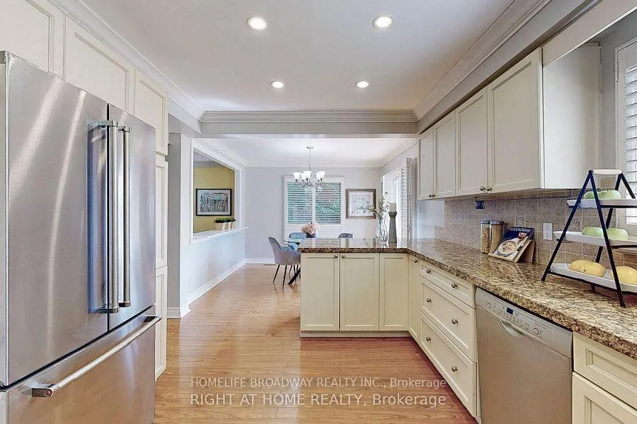 Photo 9 of 9 Trillium Drive, Aurora, Aurora Highlands — HOMEH