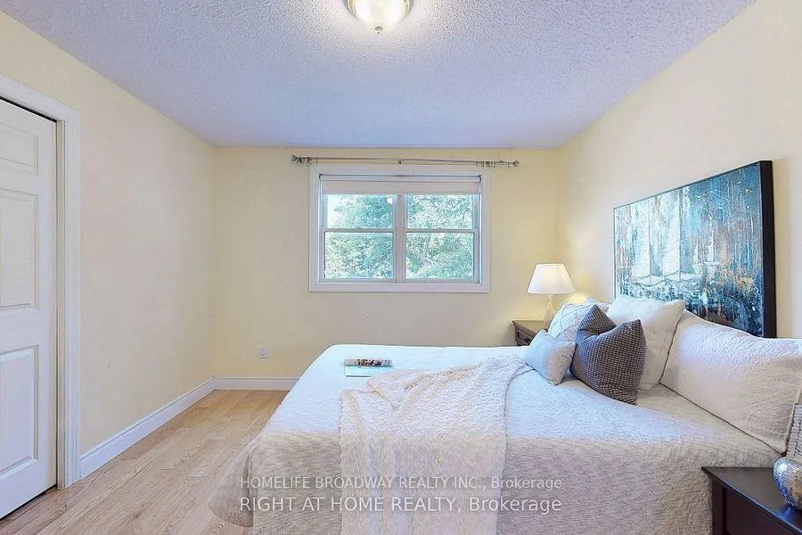 Photo 21 of 9 Trillium Drive, Aurora, Aurora Highlands — HOMEH