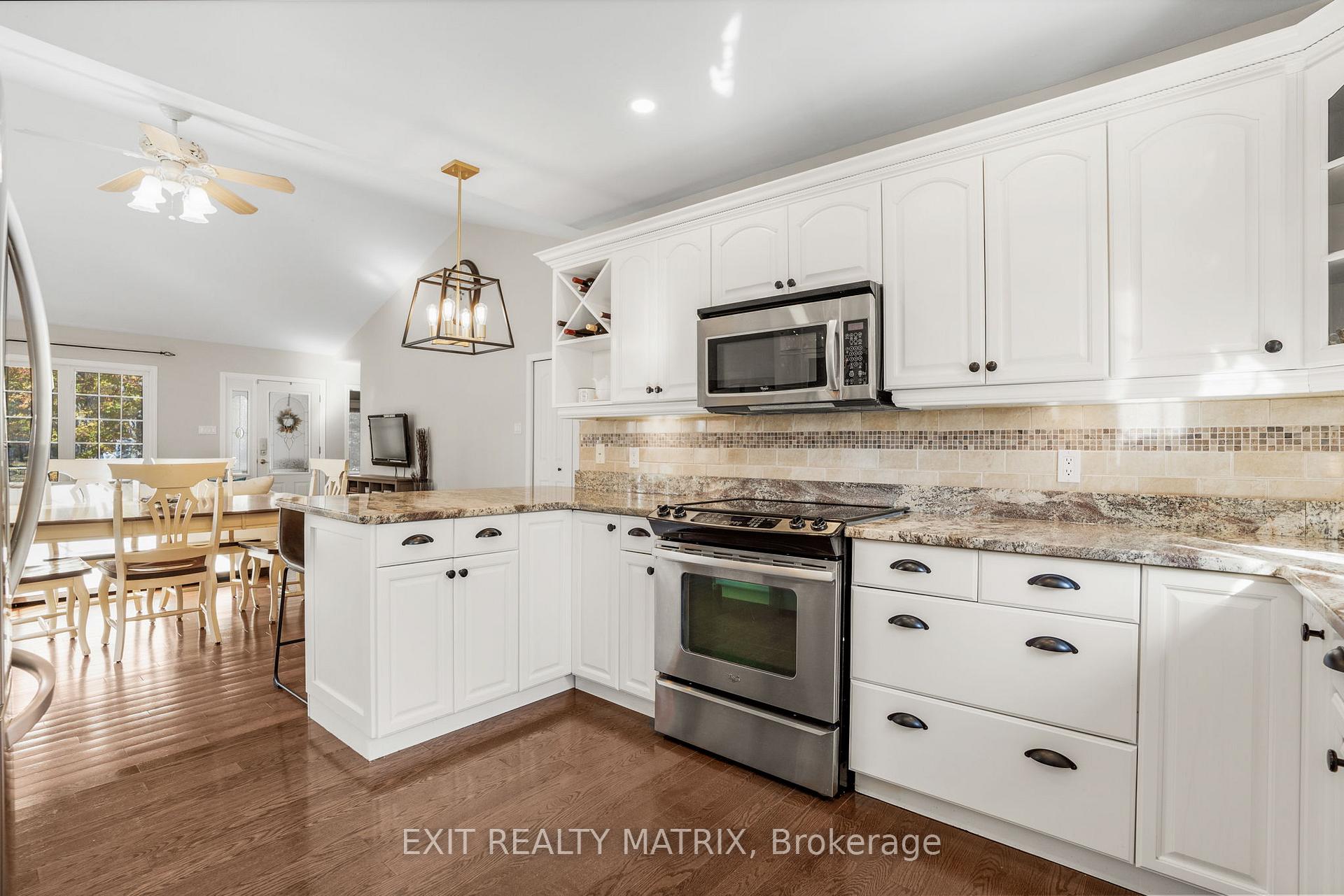 Photo 14 of 736 Fox Run Road, Champlain, Champlain Twp — HOMEH