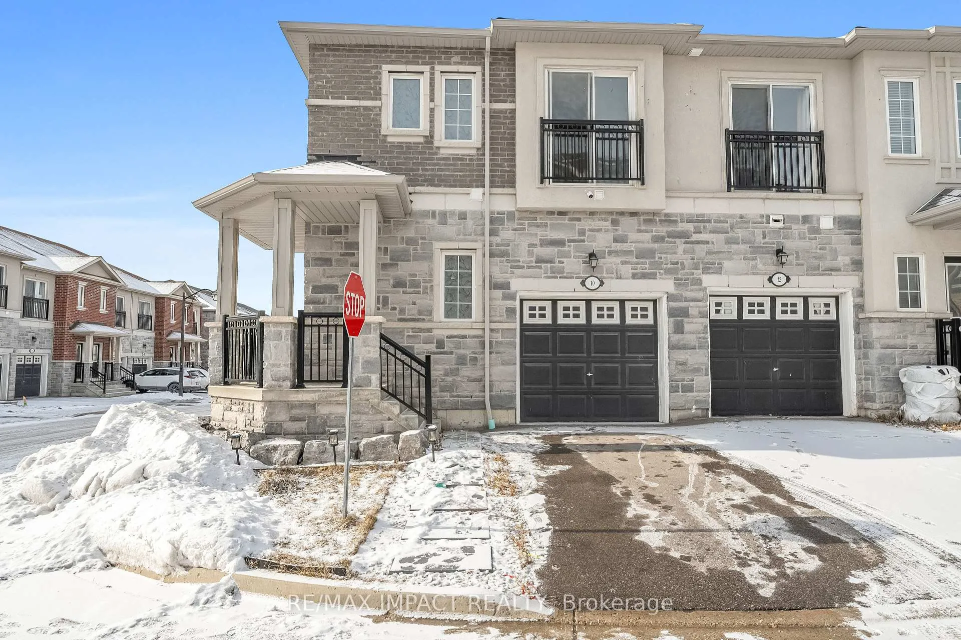 Photo 1 of 10 Kantium Way, Whitby, Pringle Creek — HOMEH
