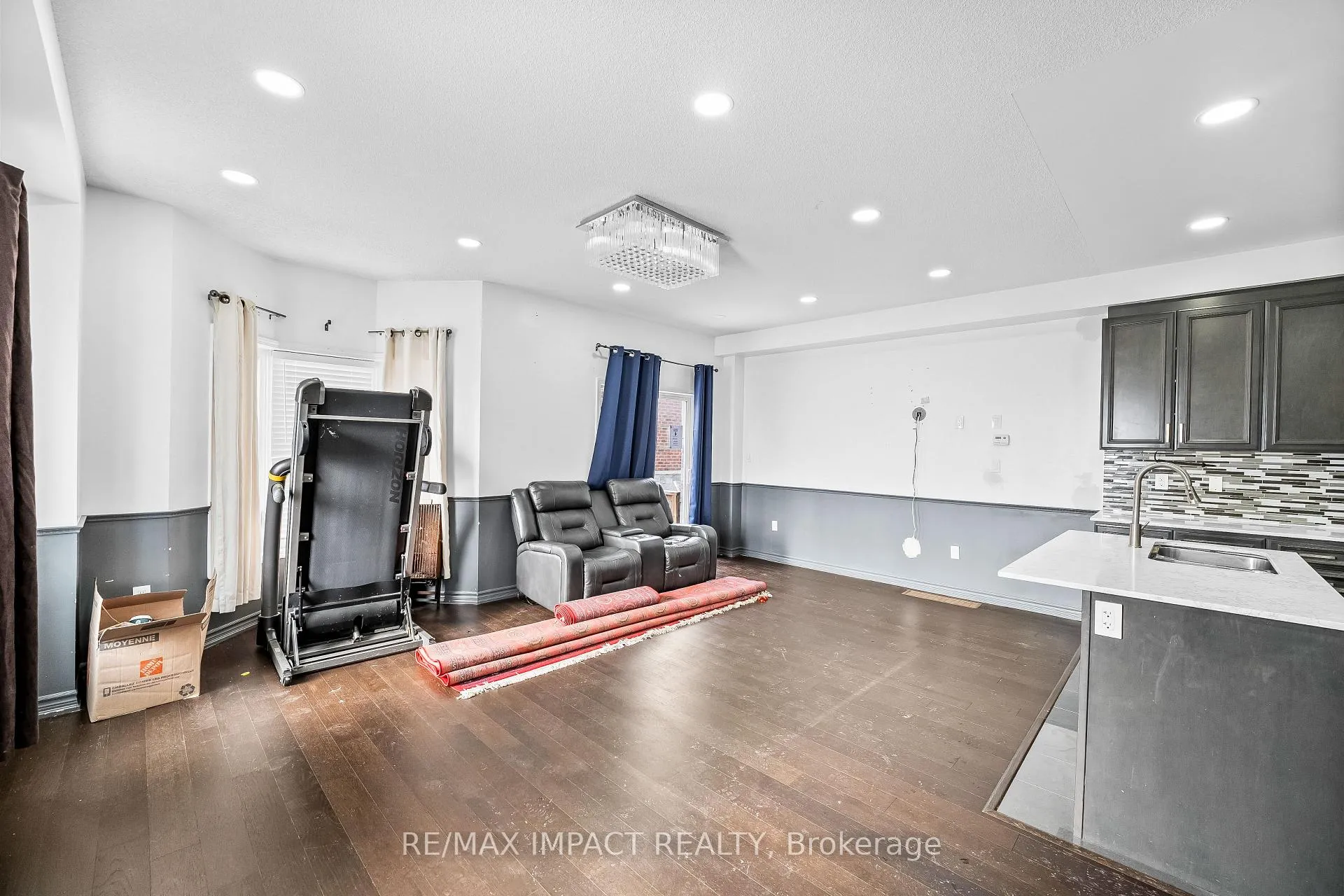 Photo 11 of 10 Kantium Way, Whitby, Pringle Creek — HOMEH