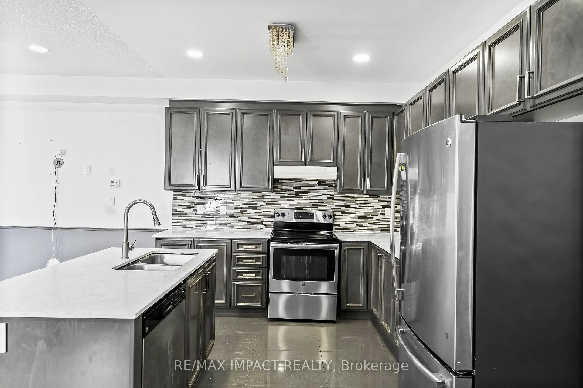 Photo 18 of 10 Kantium Way, Whitby, Pringle Creek — HOMEH