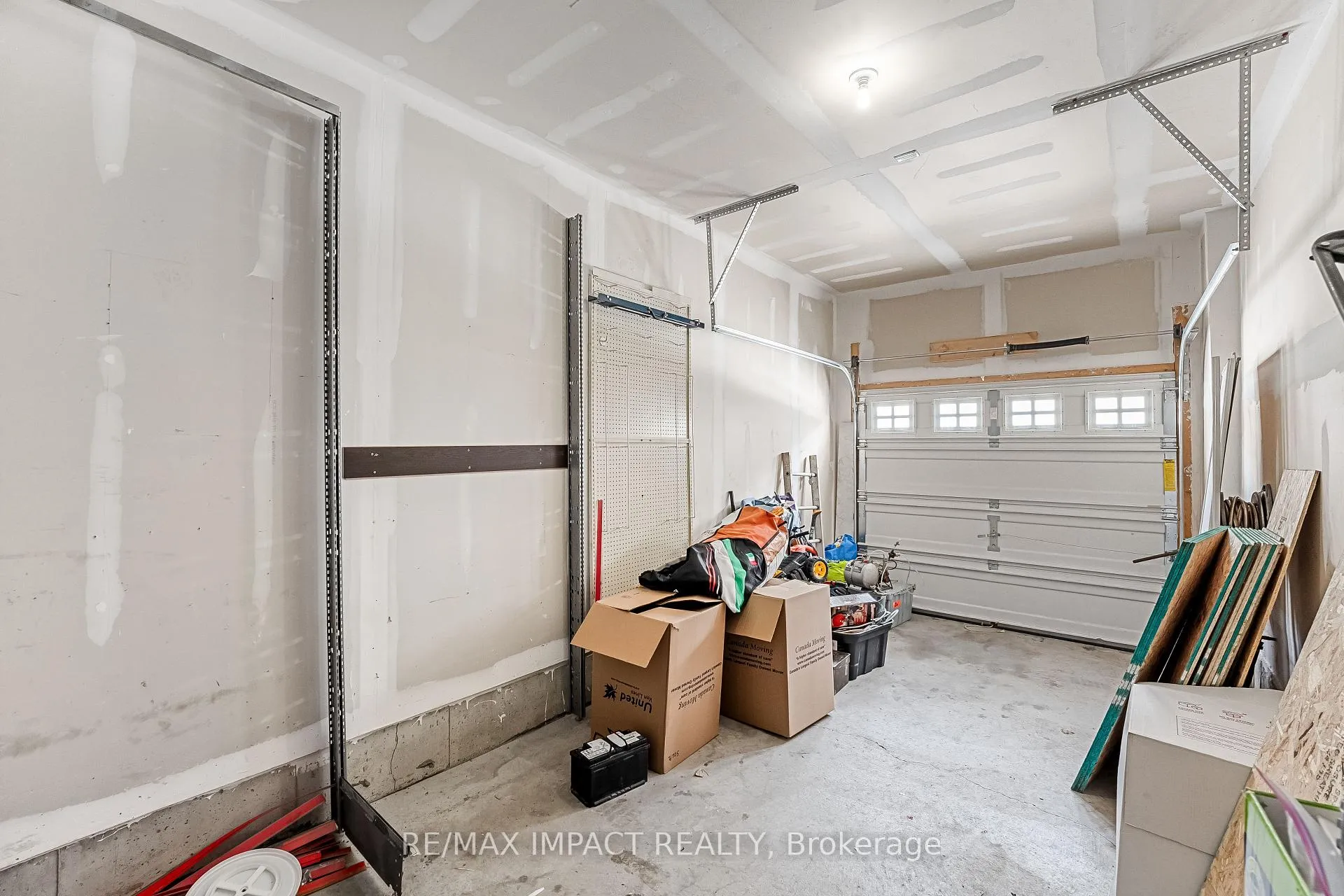 Photo 42 of 10 Kantium Way, Whitby, Pringle Creek — HOMEH