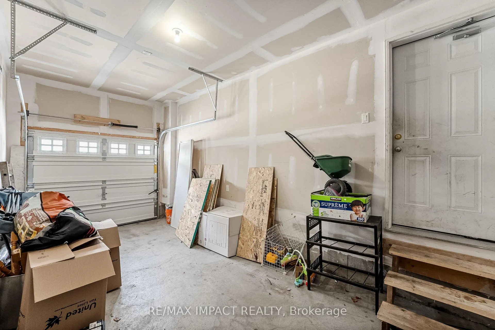 Photo 43 of 10 Kantium Way, Whitby, Pringle Creek — HOMEH