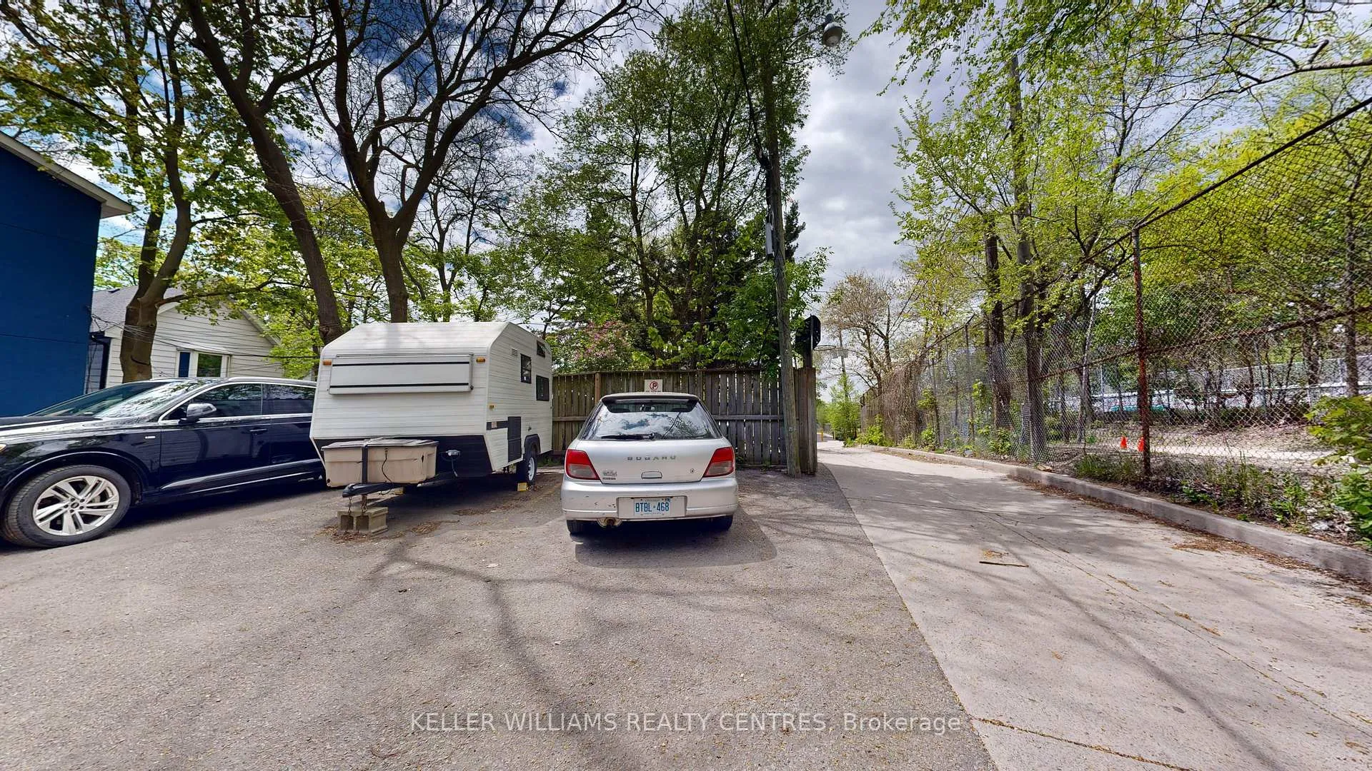 Photo 6 of 10 Ivy Avenue, Toronto, South Riverdale — HOMEH