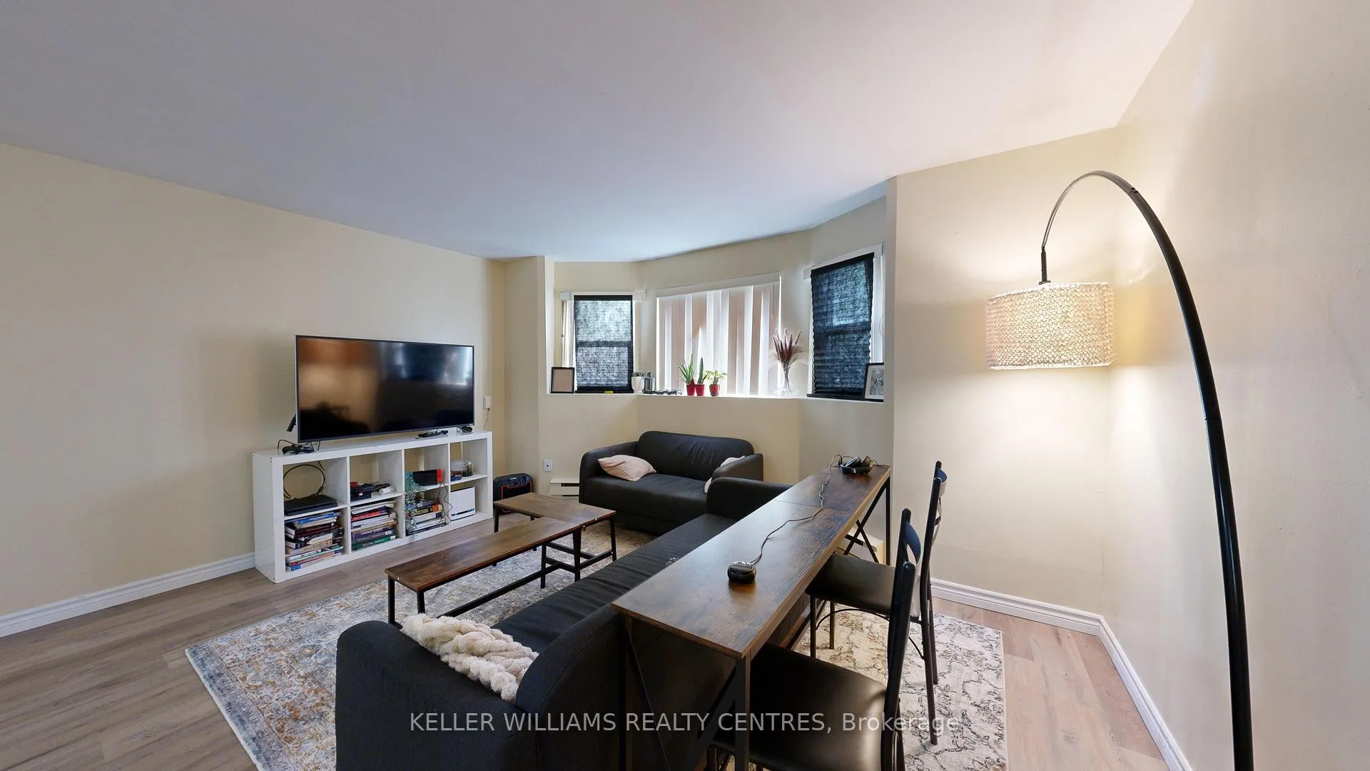 Photo 10 of 10 Ivy Avenue, Toronto, South Riverdale — HOMEH
