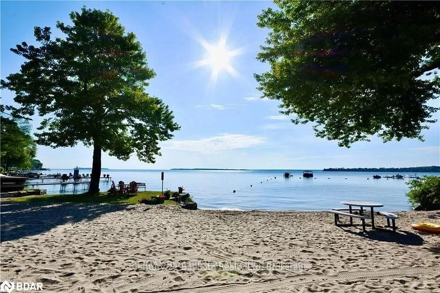 Photo 19 of 868 Adams Road, Innisfil, Alcona — HOMEH