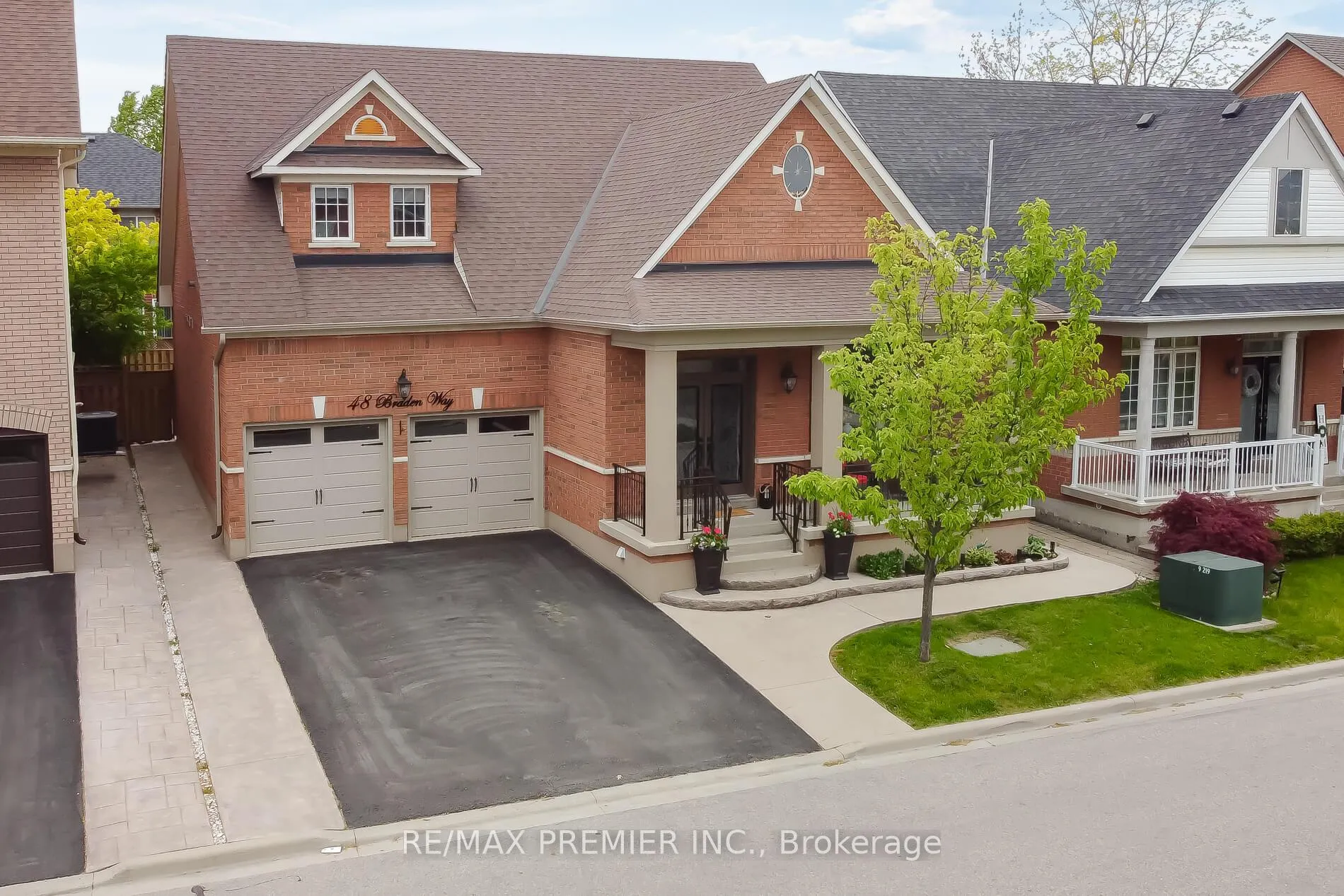 Photo 1 of 48 Braden Way, Vaughan, Vellore Village — HOMEH