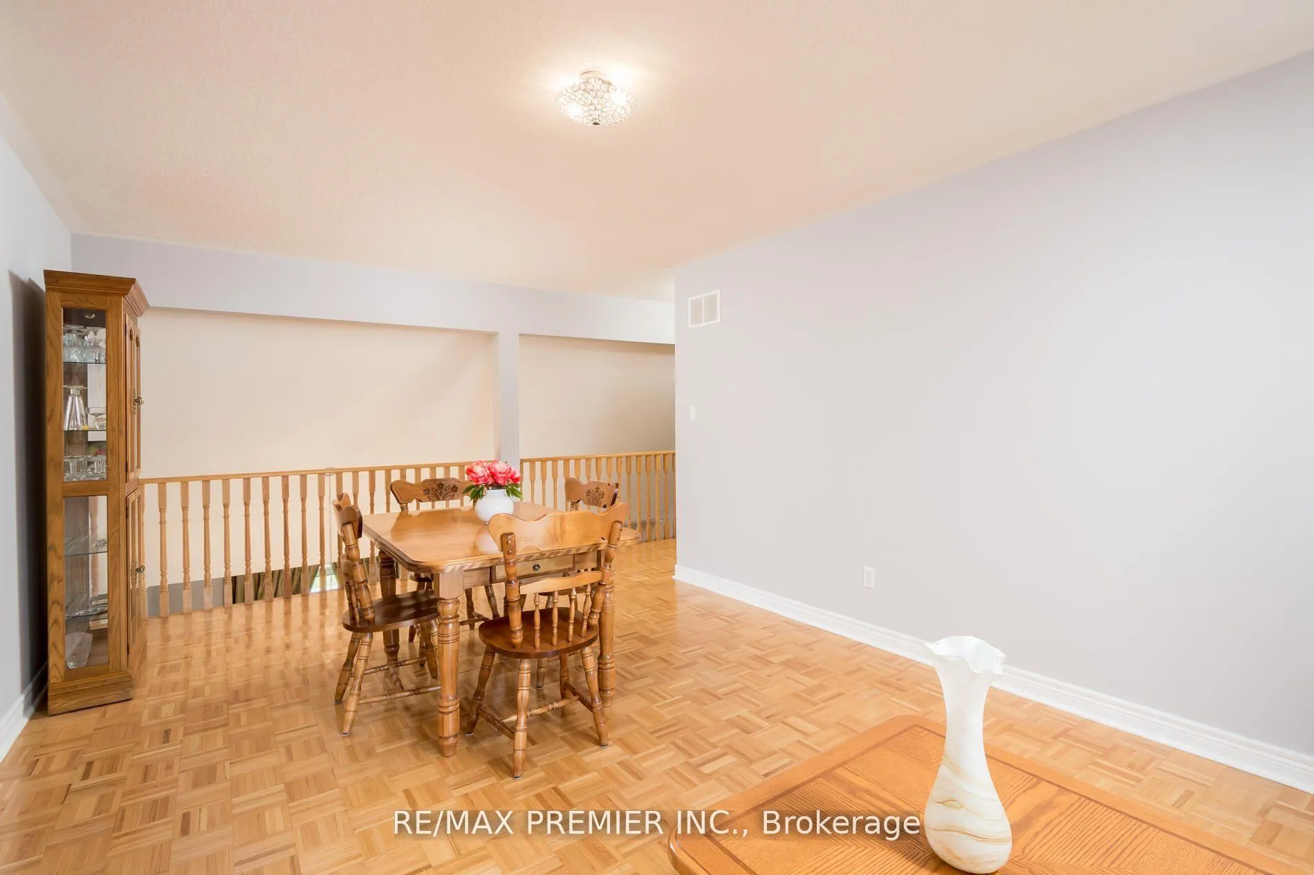 Photo 20 of 48 Braden Way, Vaughan, Vellore Village — HOMEH