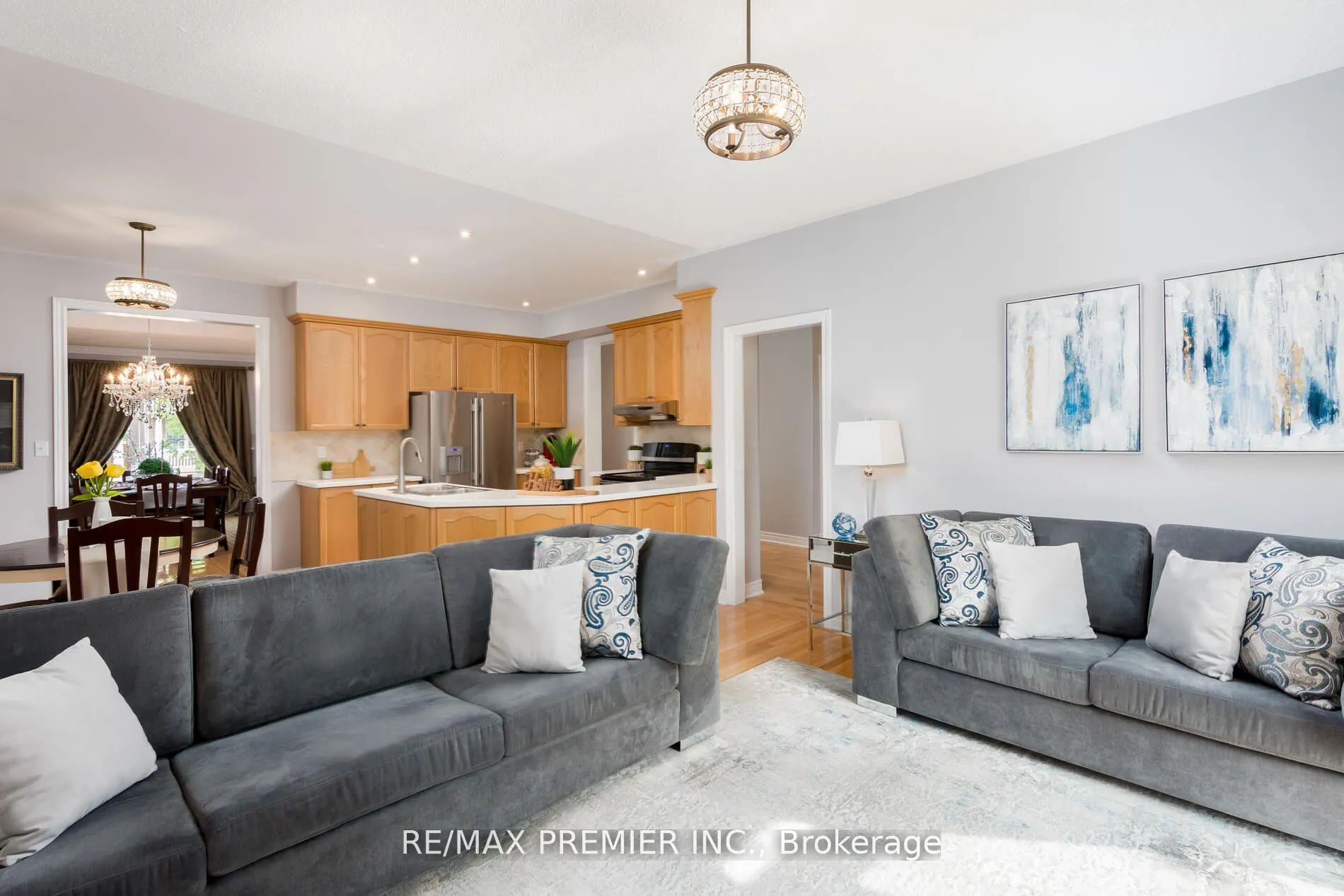 Photo 26 of 48 Braden Way, Vaughan, Vellore Village — HOMEH