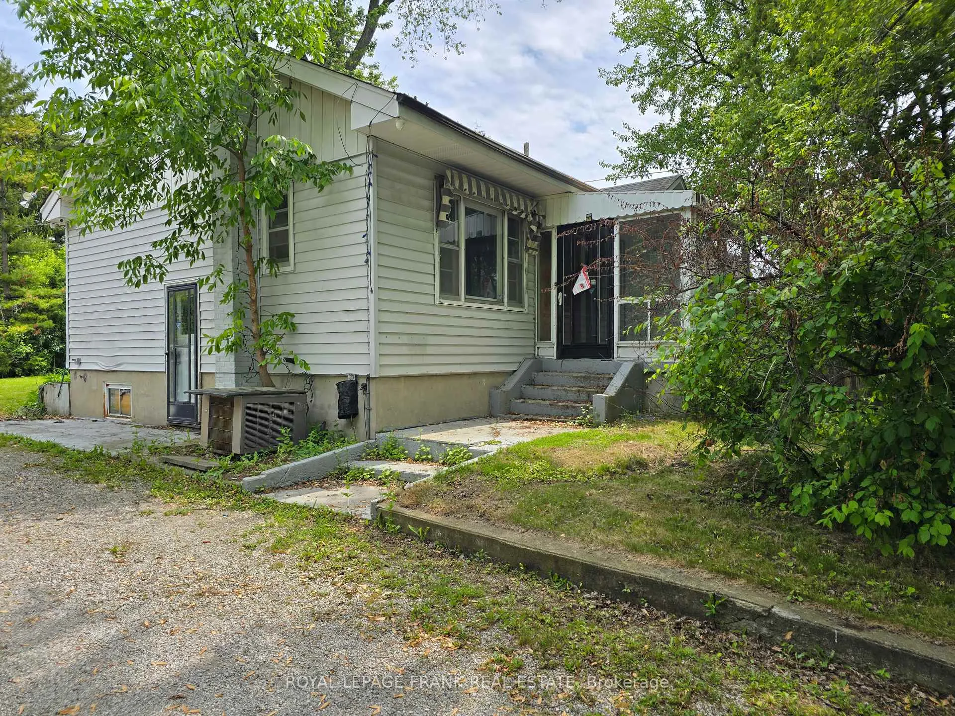 Photo 2 of 1469 Altona Road, Pickering, Rougemount — HOMEH
