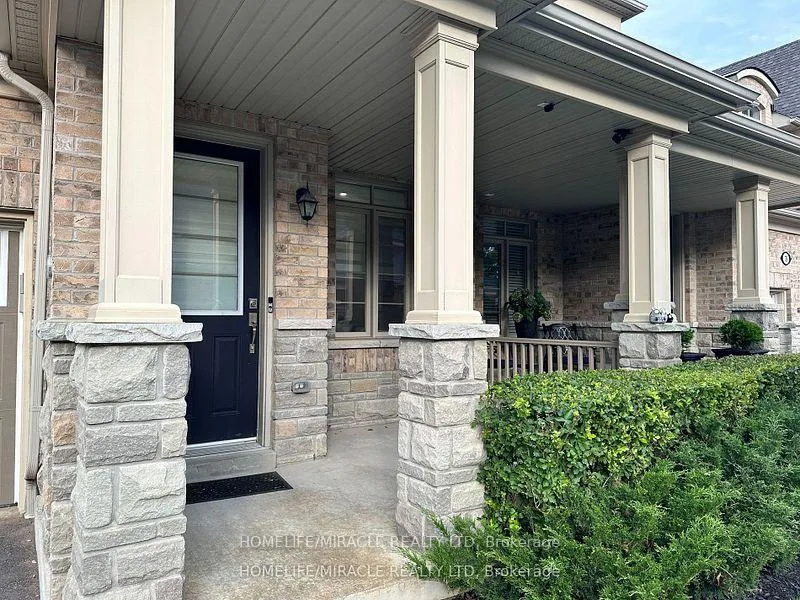 Photo 4 of 80 Workmen's Circle, Ajax, Northeast Ajax — HOMEH