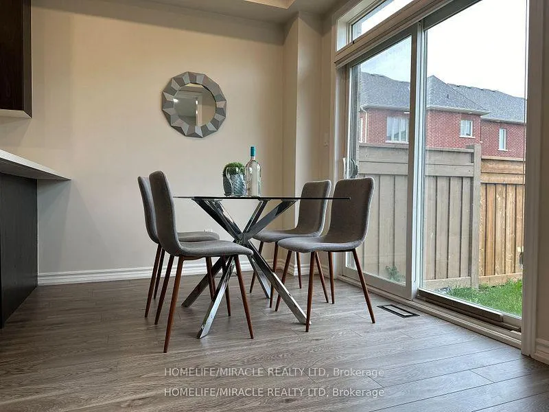 Photo 15 of 80 Workmen's Circle, Ajax, Northeast Ajax — HOMEH