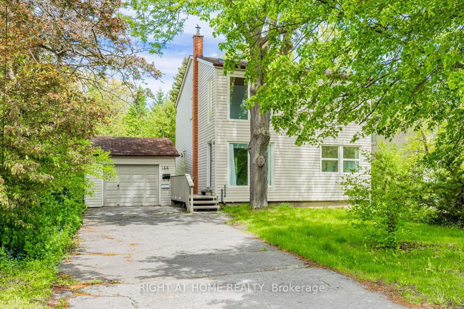 Photo of 144 Wedgewood Drive