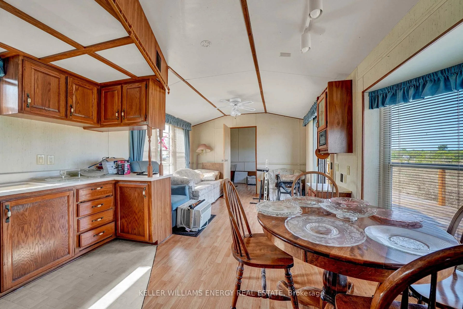Photo 36 of 804 Closson Road, Prince Edward County, Hillier — HOMEH