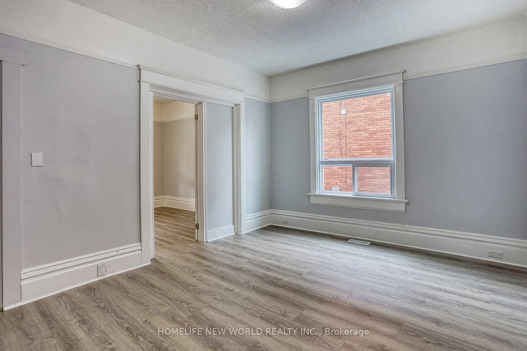 Photo 11 of 142 Prince Street, Oshawa, O'Neill — HOMEH