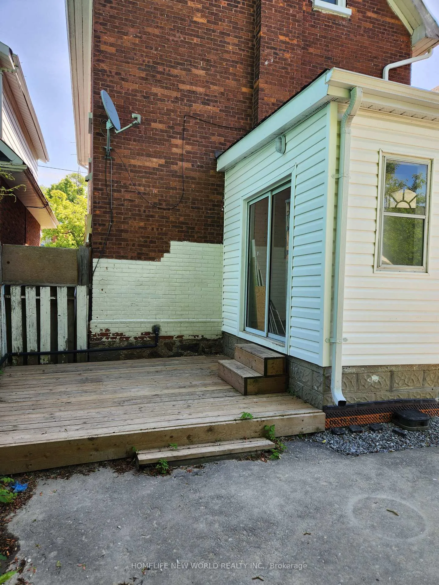 Photo 18 of 142 Prince Street, Oshawa, O'Neill — HOMEH
